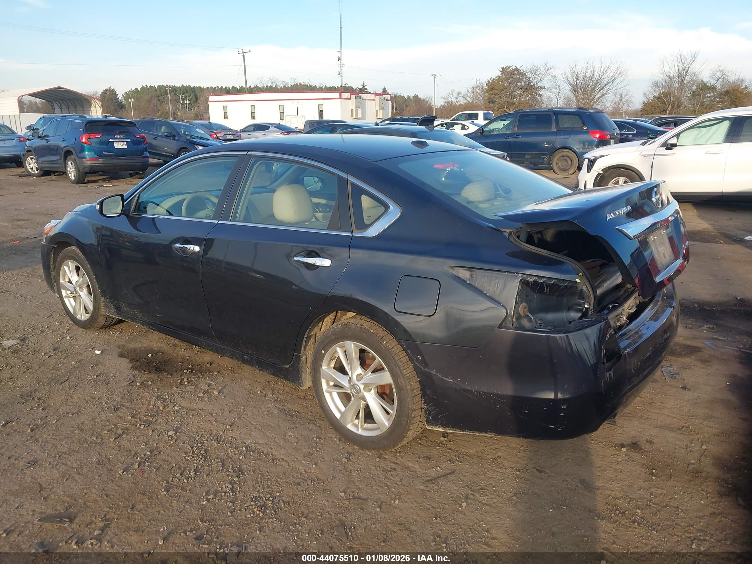 NISSAN ALTIMA image 3