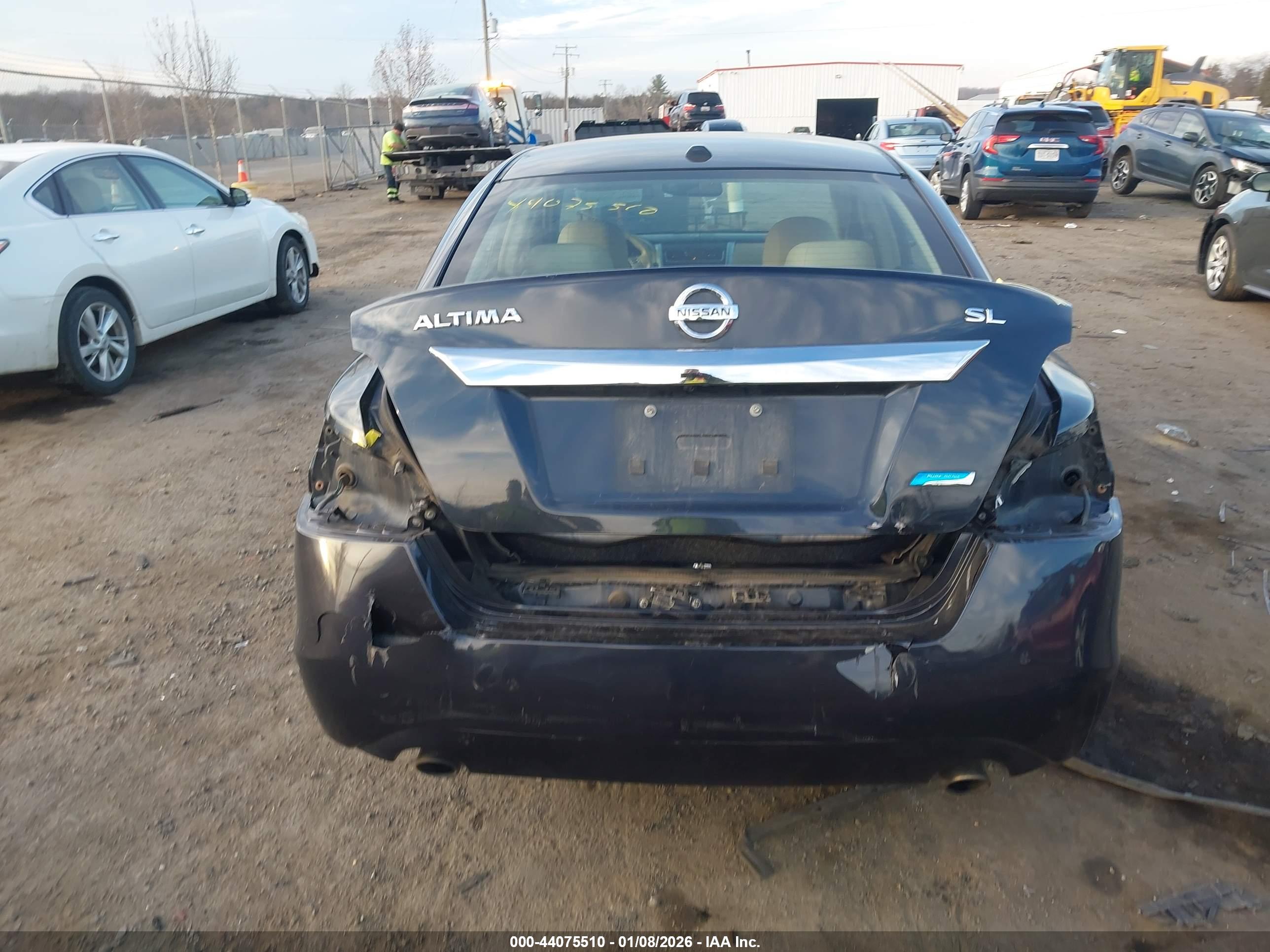 NISSAN ALTIMA image 6