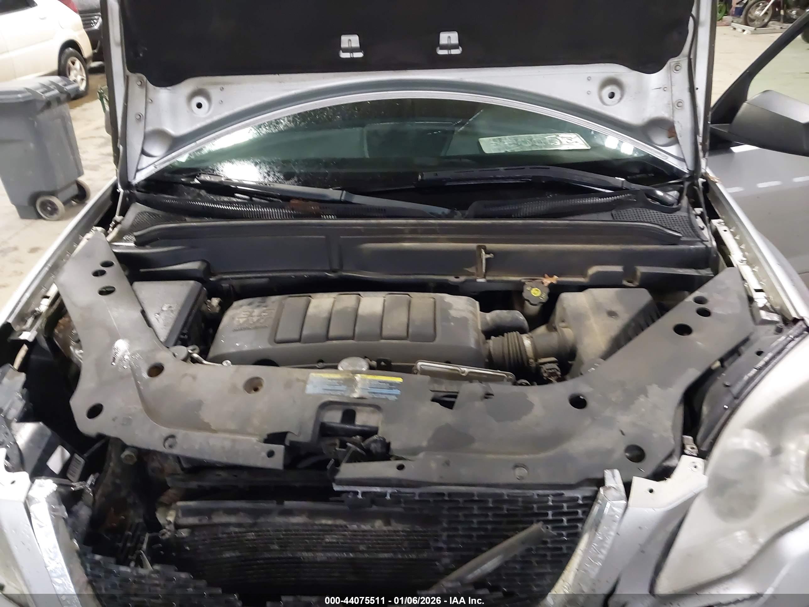 GMC ACADIA image 10