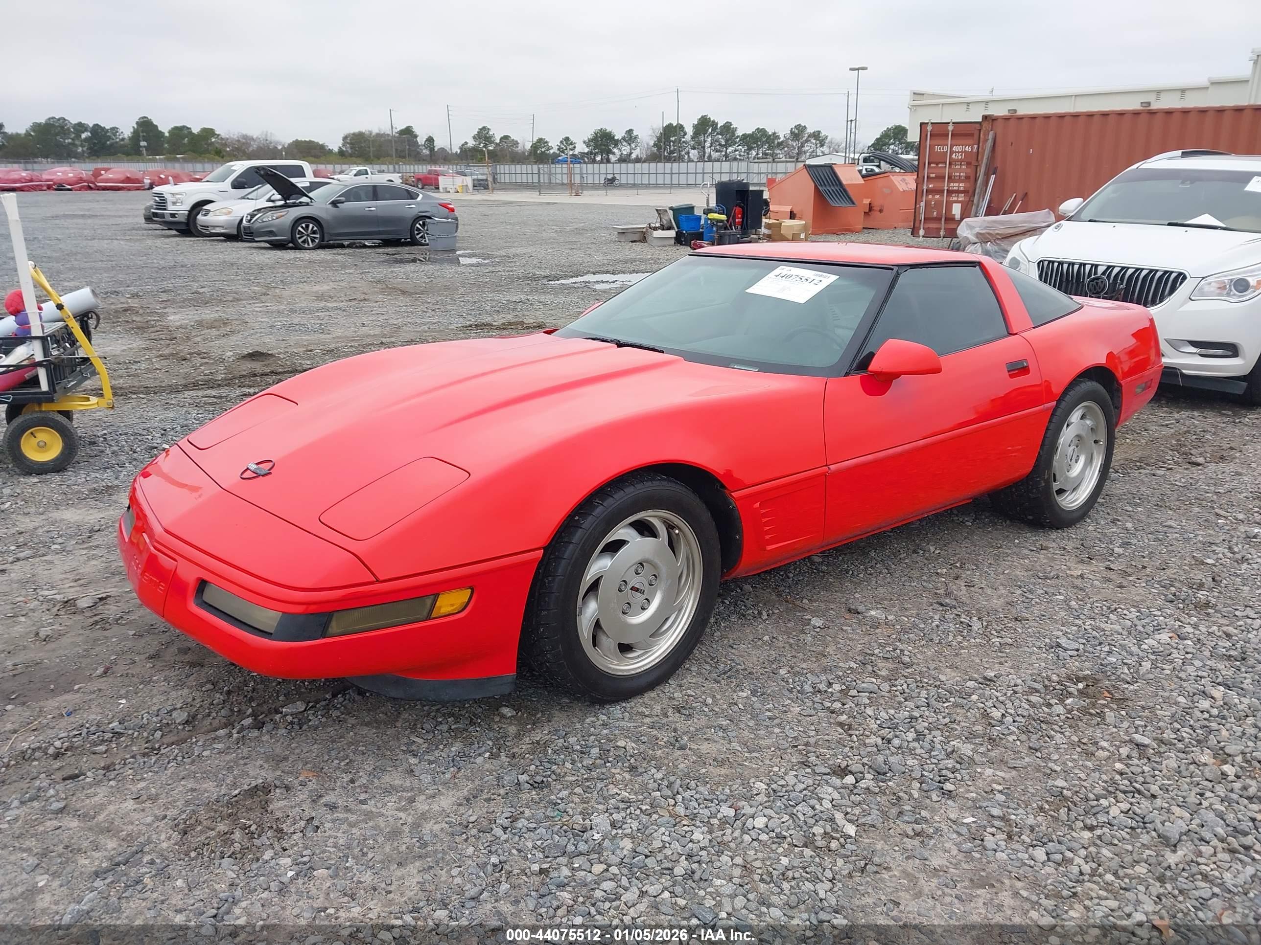 CHEVROLET CORVETTE image 2