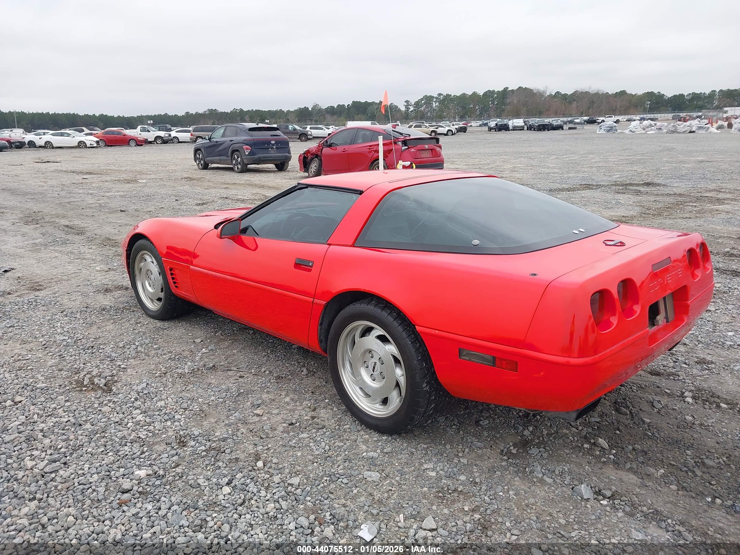 CHEVROLET CORVETTE image 3
