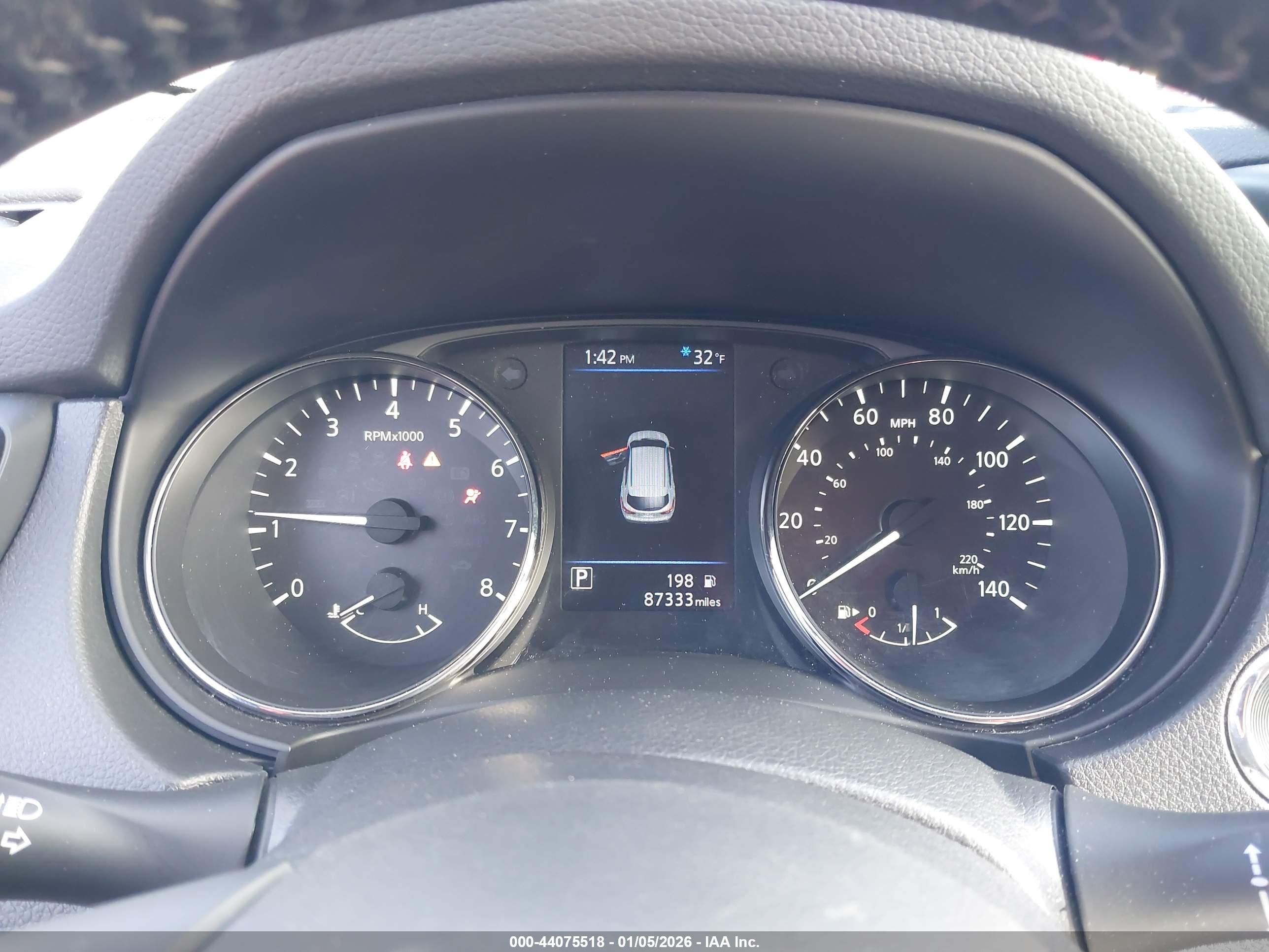 NISSAN ROGUE image 7