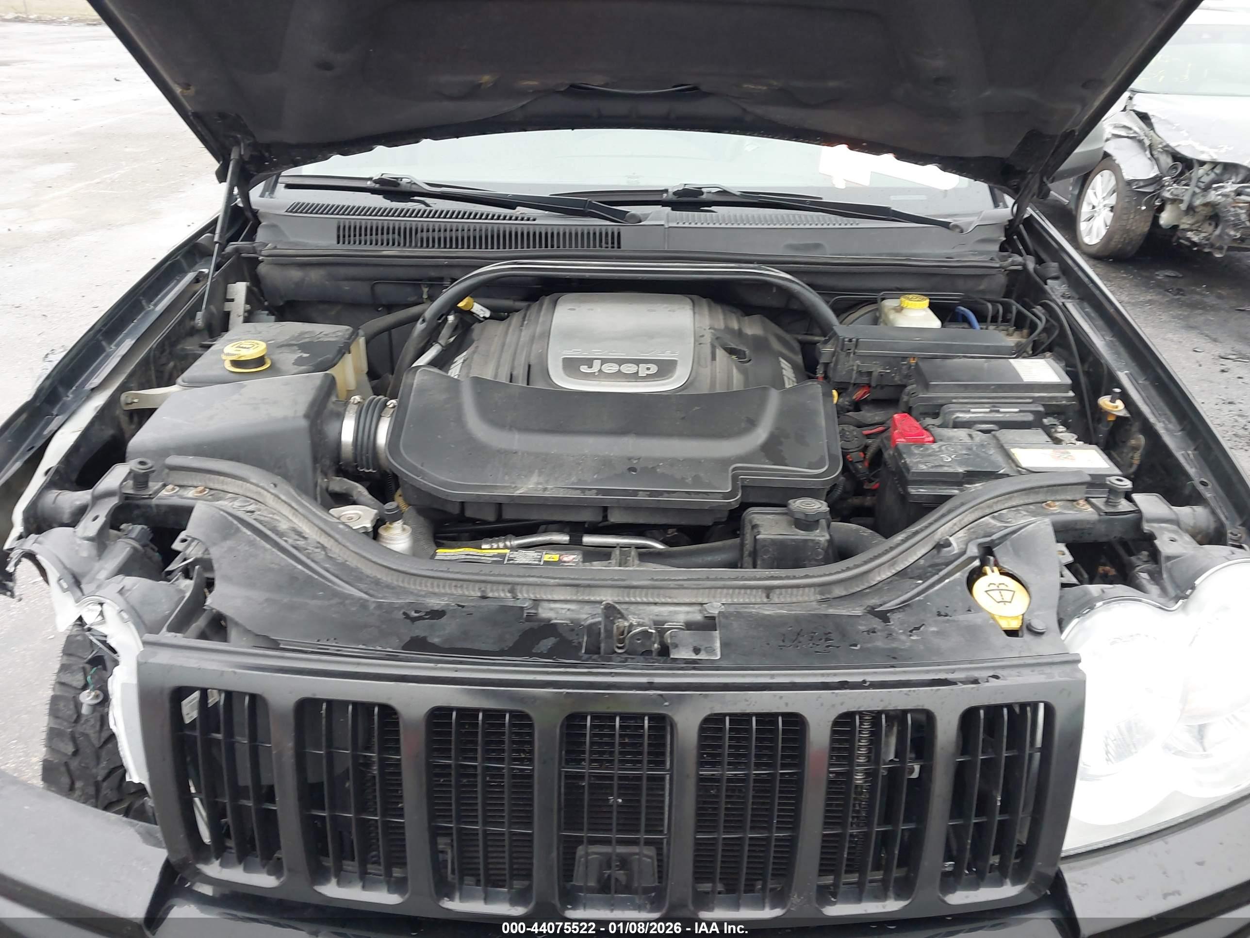 JEEP GRAND image 10