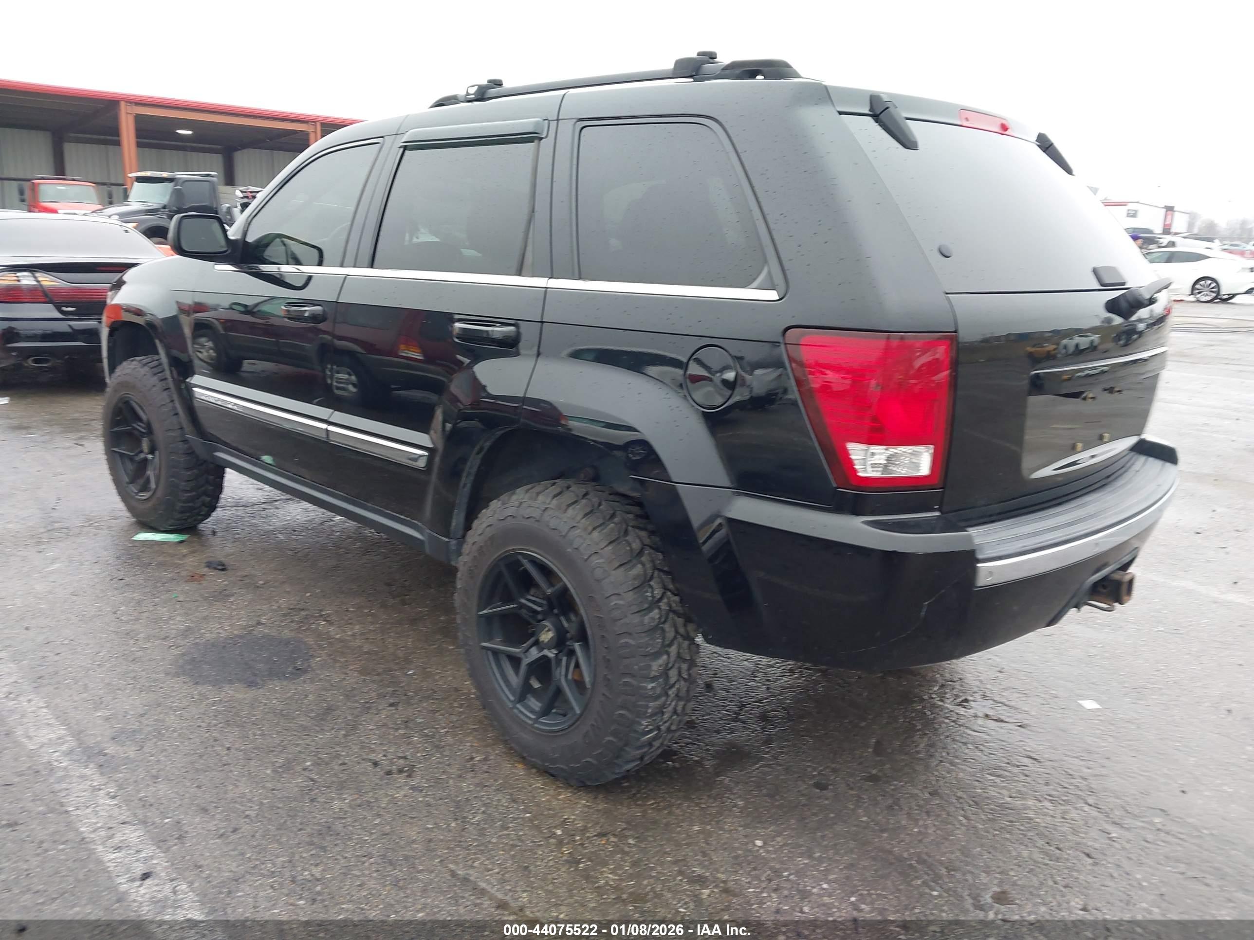 JEEP GRAND image 3