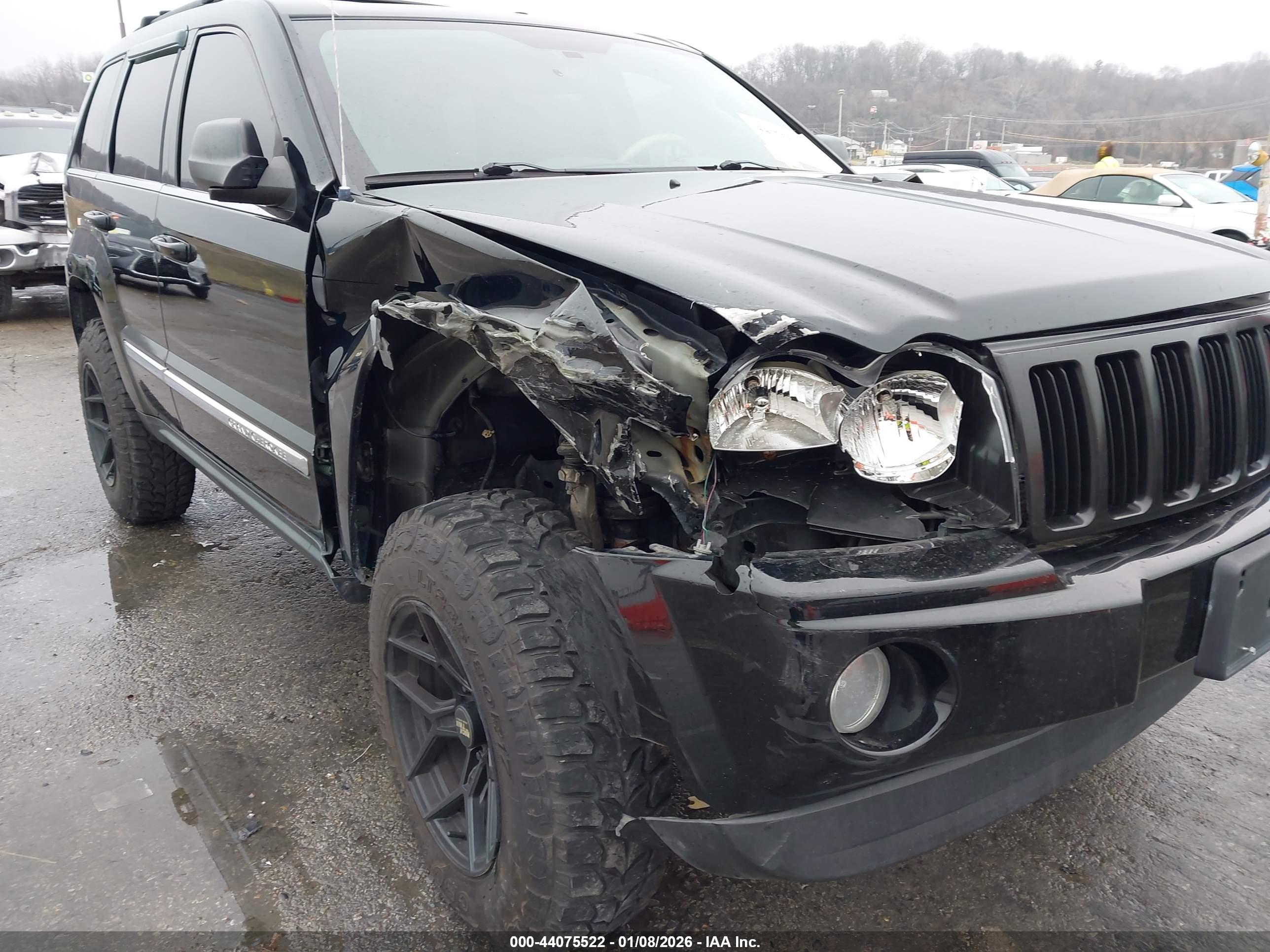 JEEP GRAND image 6