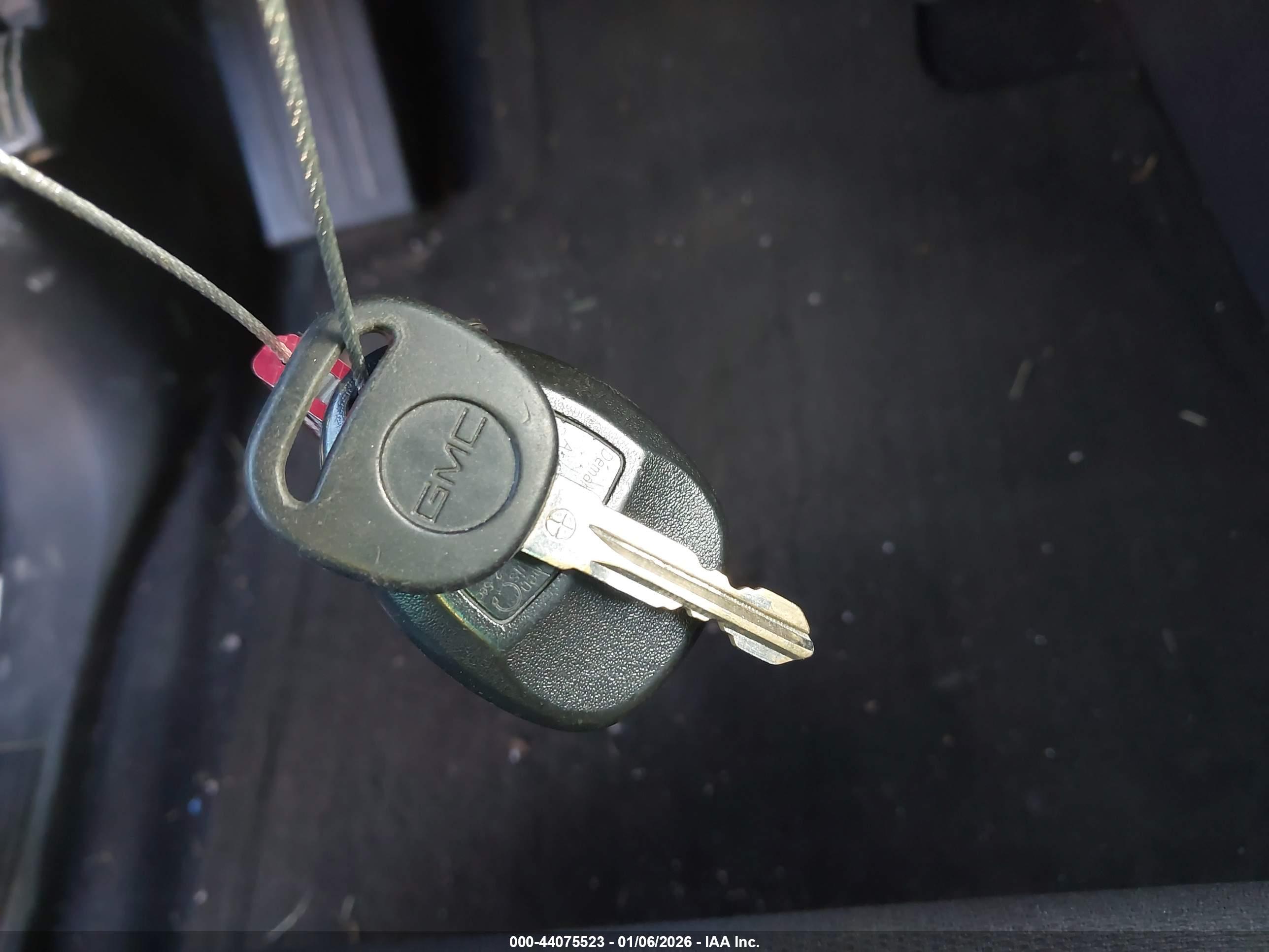 CHEVROLET TRAVERSE image 11