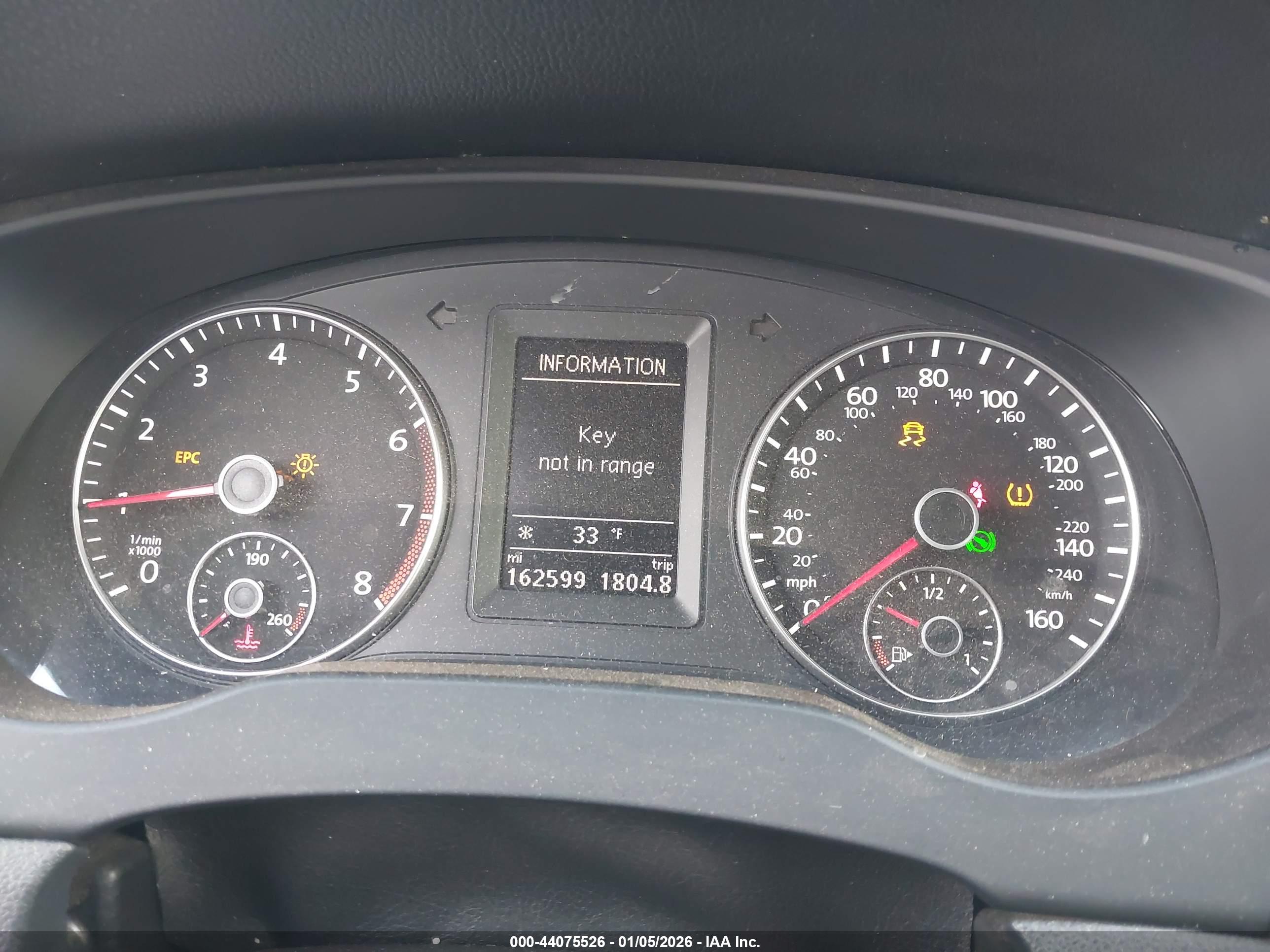 VOLKSWAGEN JETTA image 7