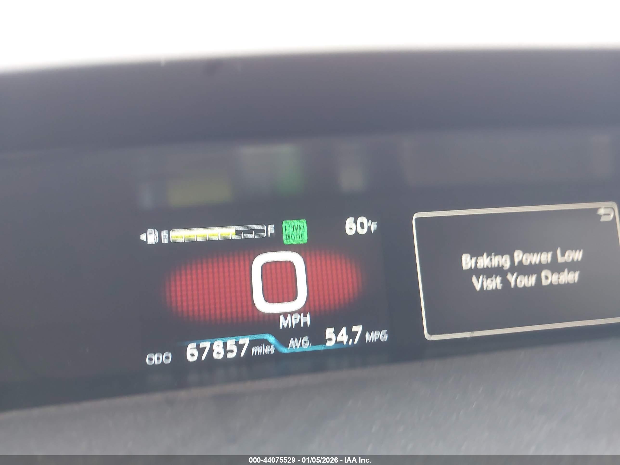 TOYOTA PRIUS image 7