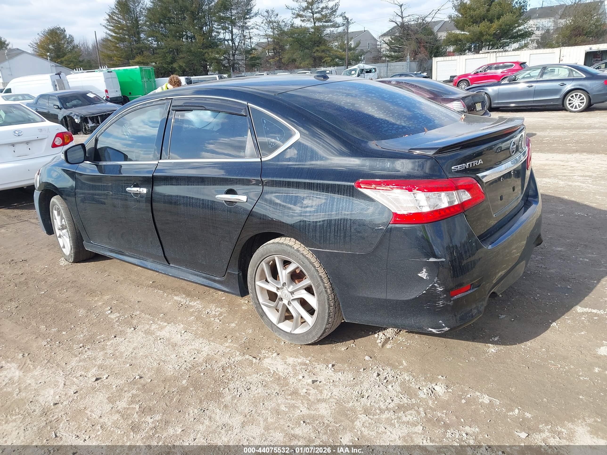 NISSAN SENTRA image 3
