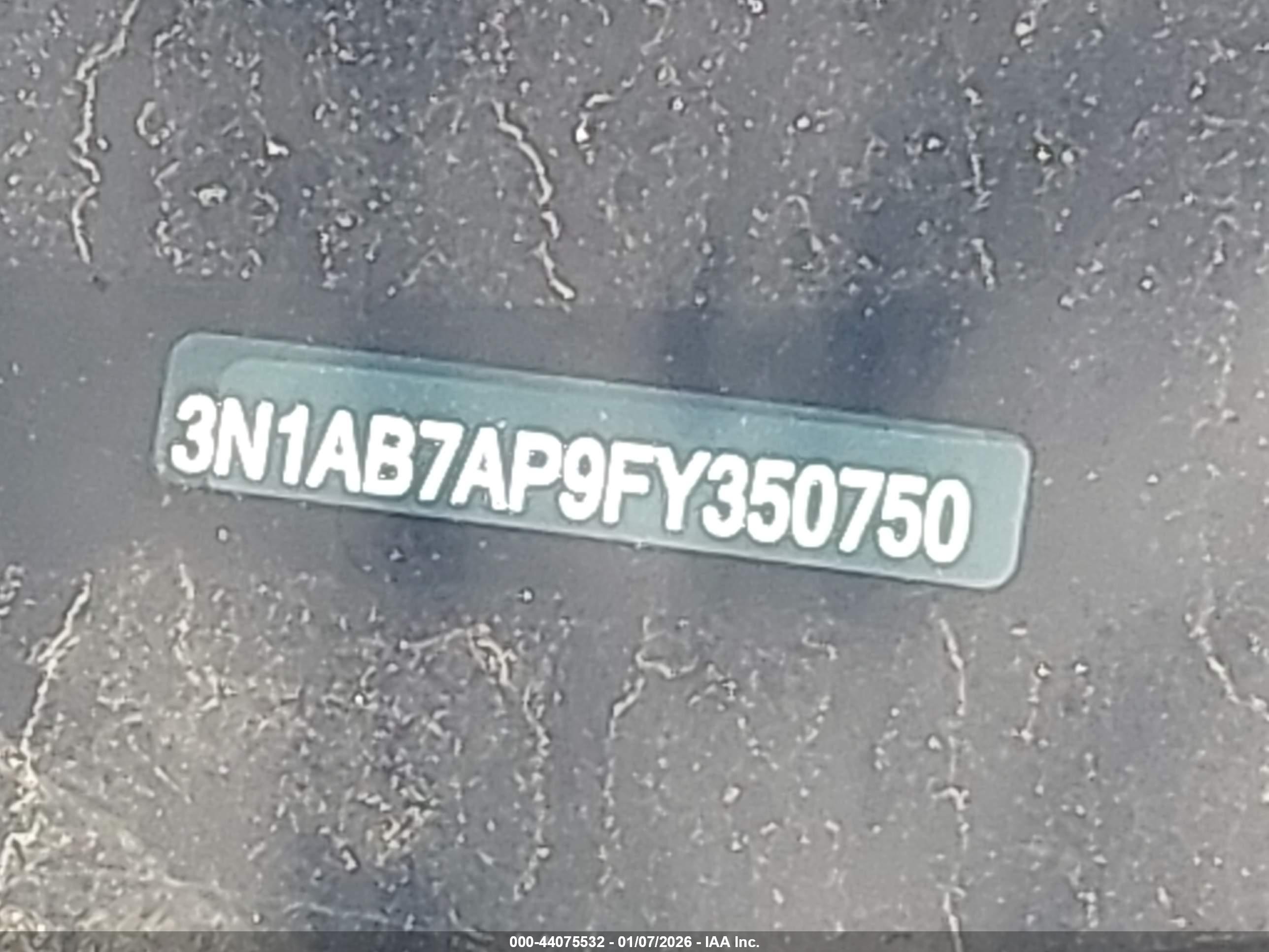 NISSAN SENTRA image 9