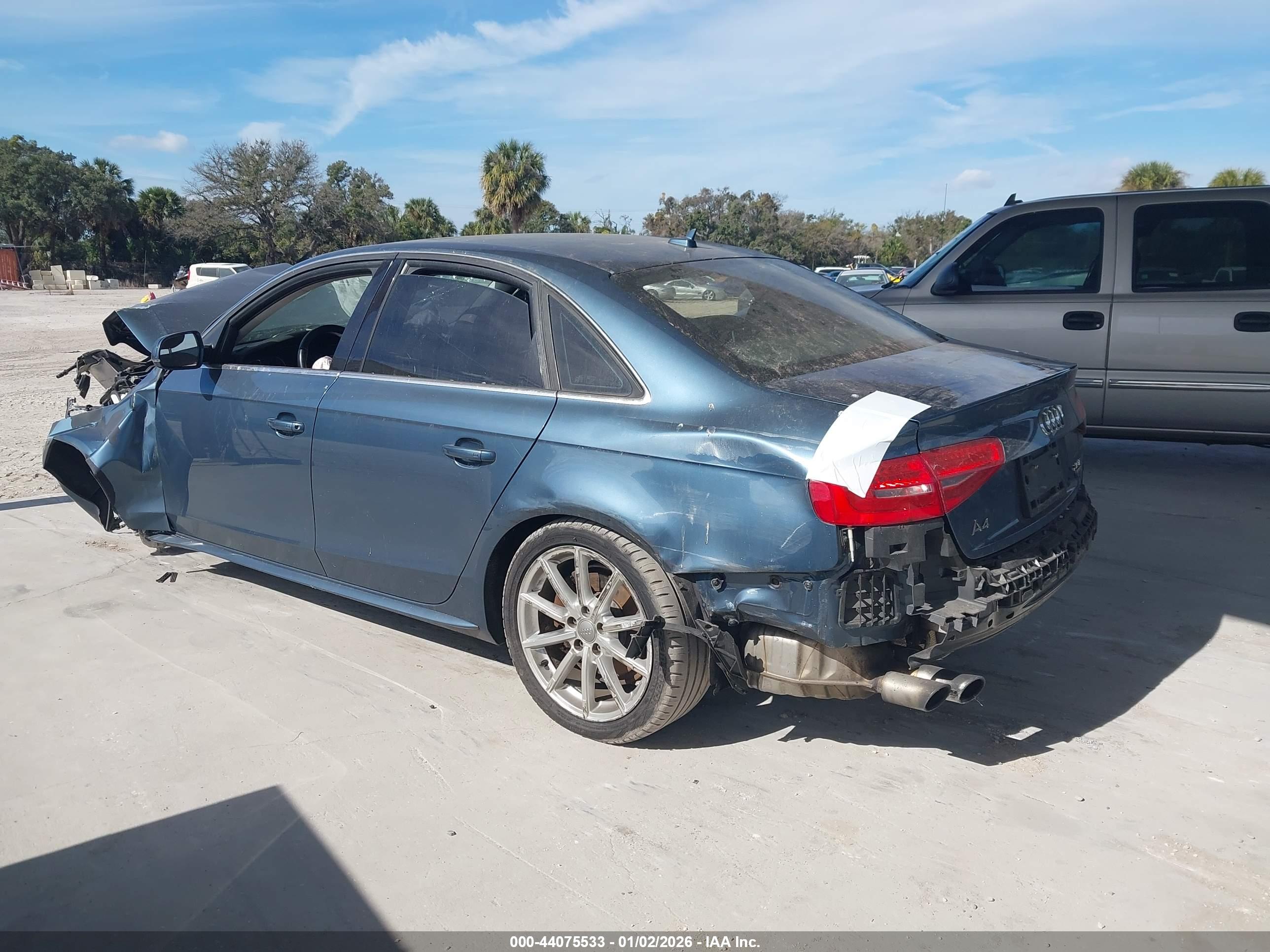 AUDI A4 image 3