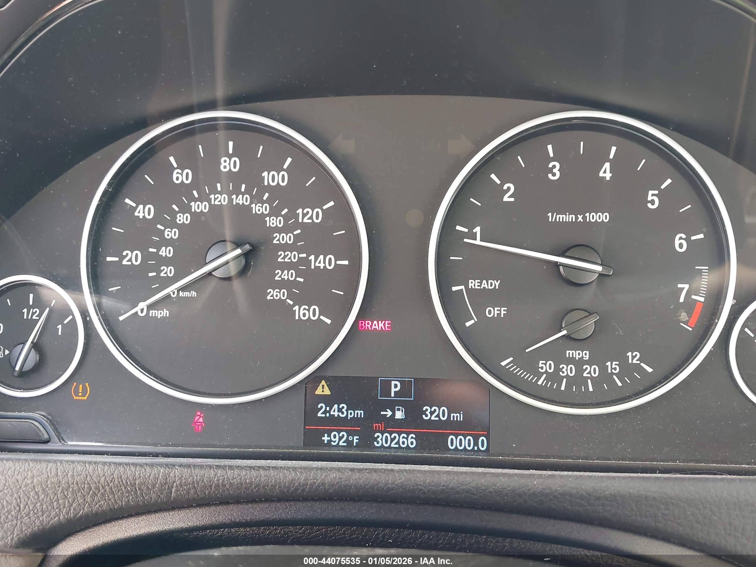 BMW 328I image 7