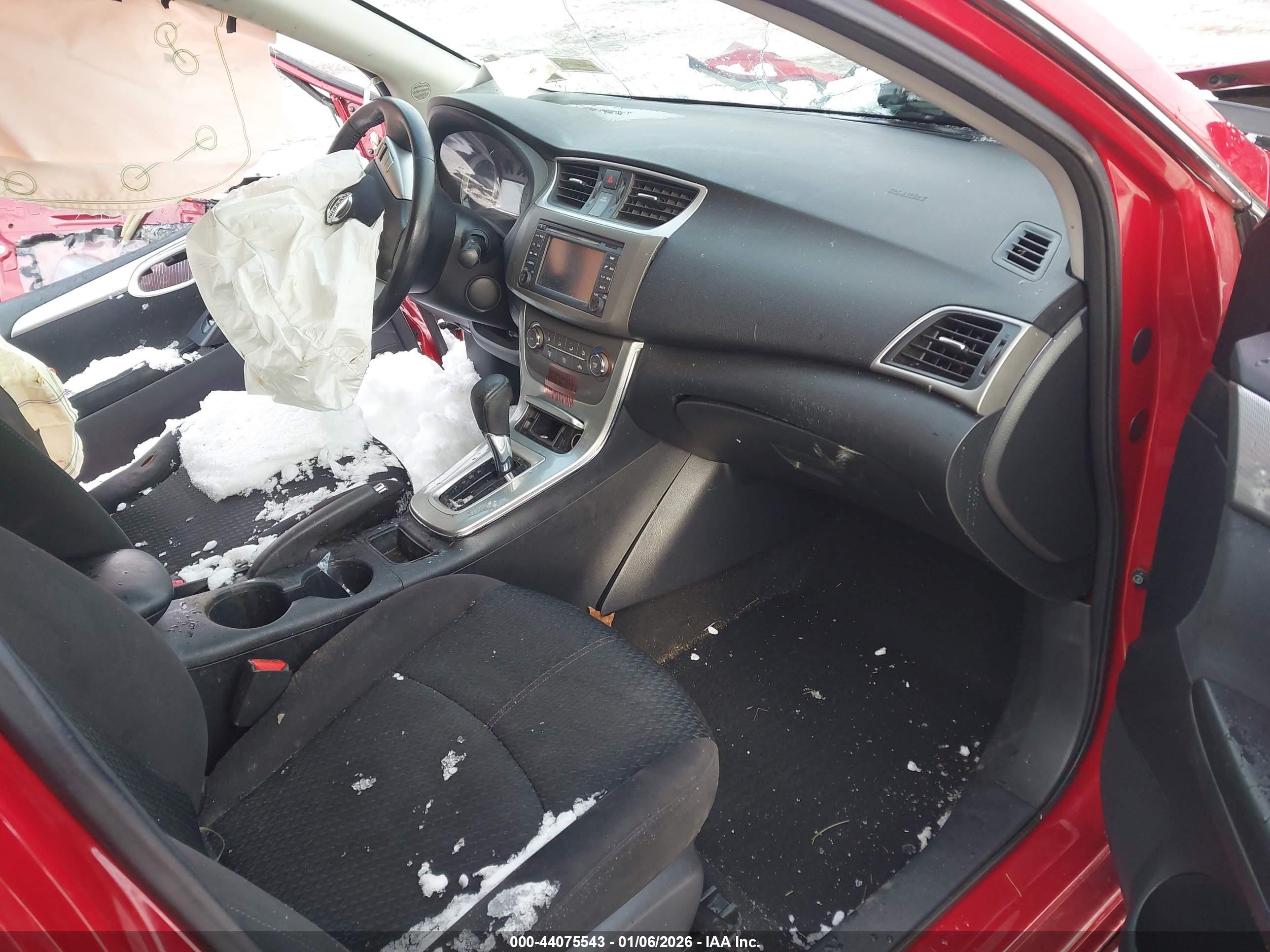 NISSAN SENTRA image 5