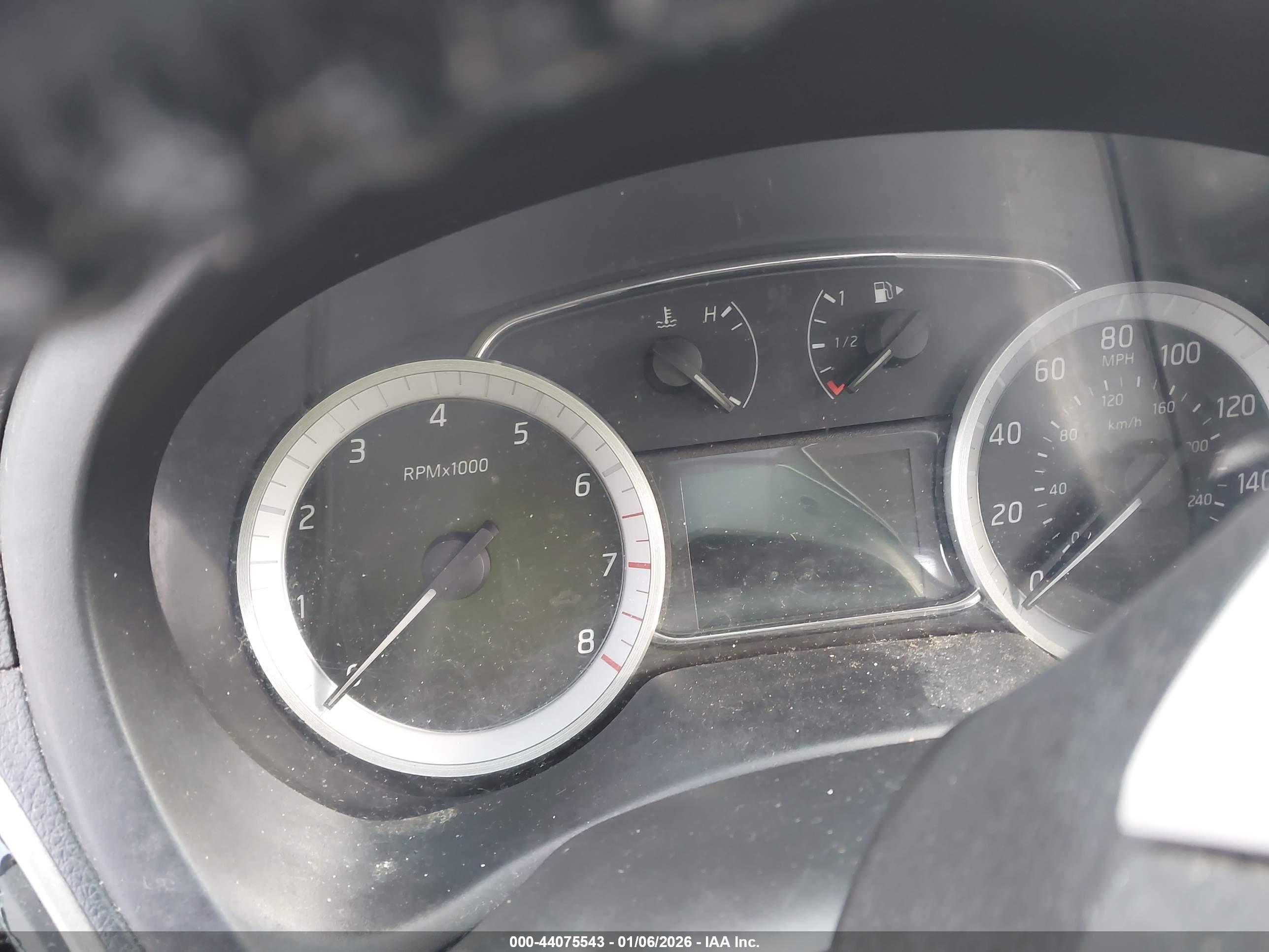 NISSAN SENTRA image 7
