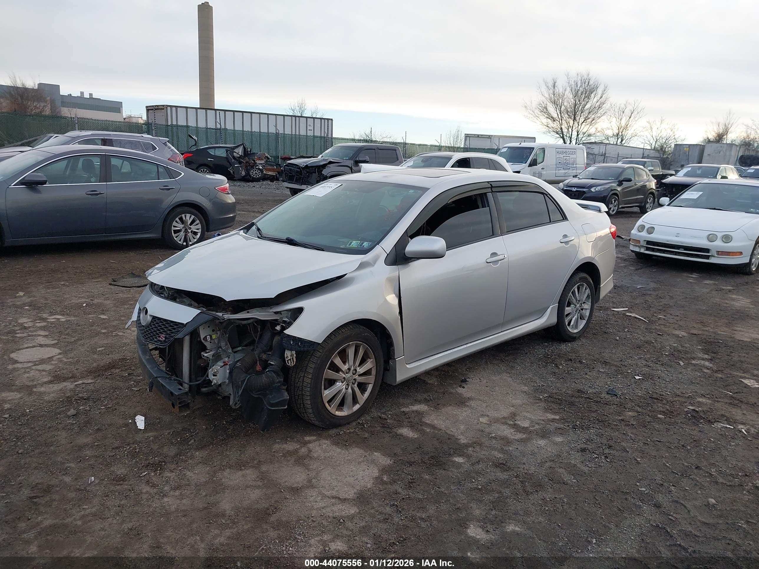 TOYOTA COROLLA image 2
