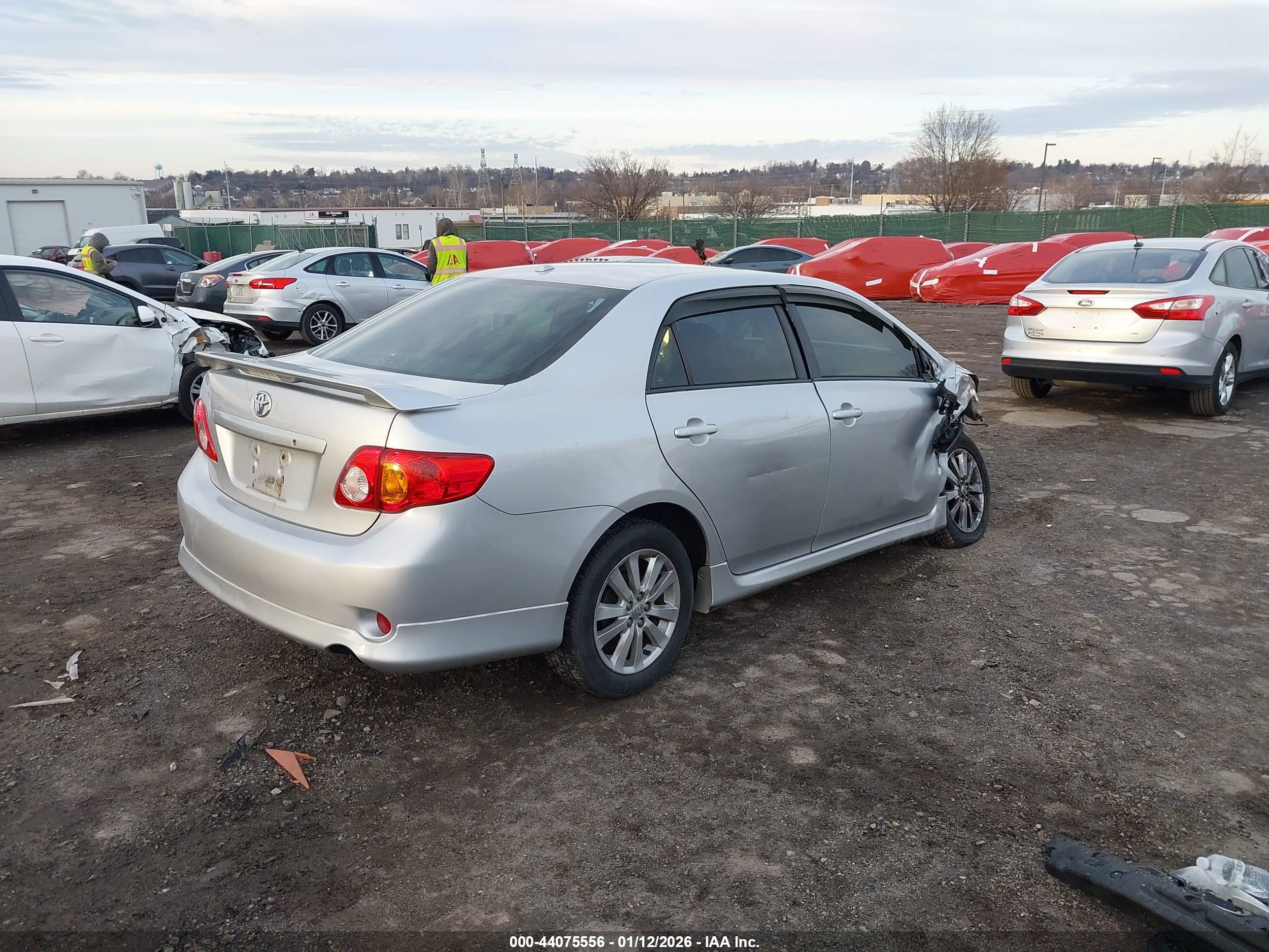 TOYOTA COROLLA image 4