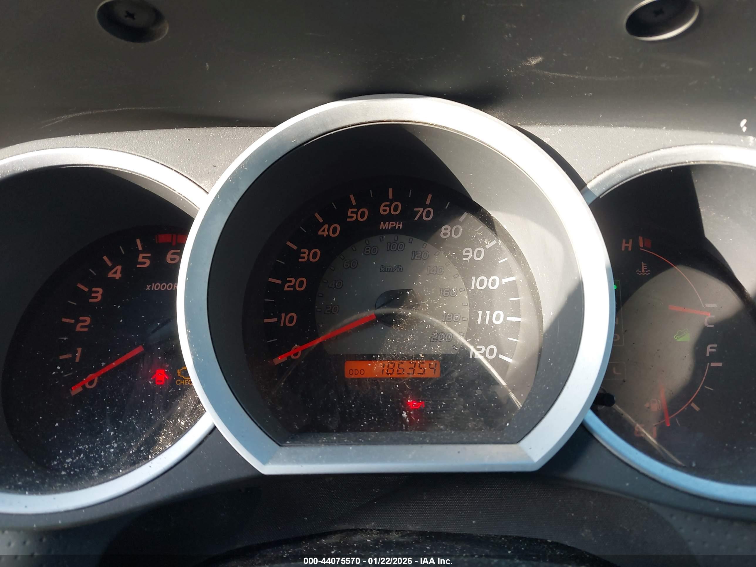 TOYOTA TACOMA image 7
