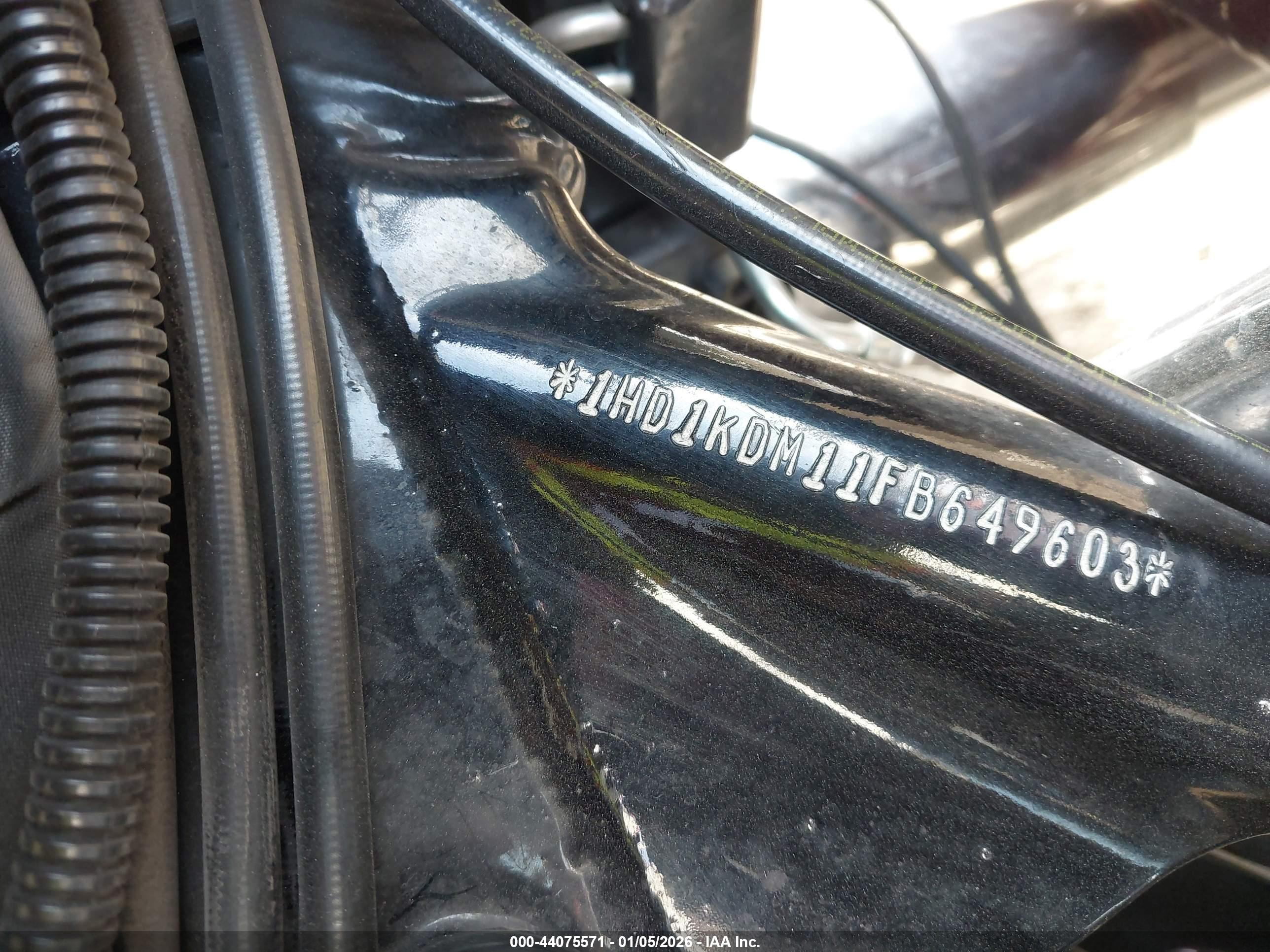 HARLEY-DAVIDSON FLHTCUL image 10