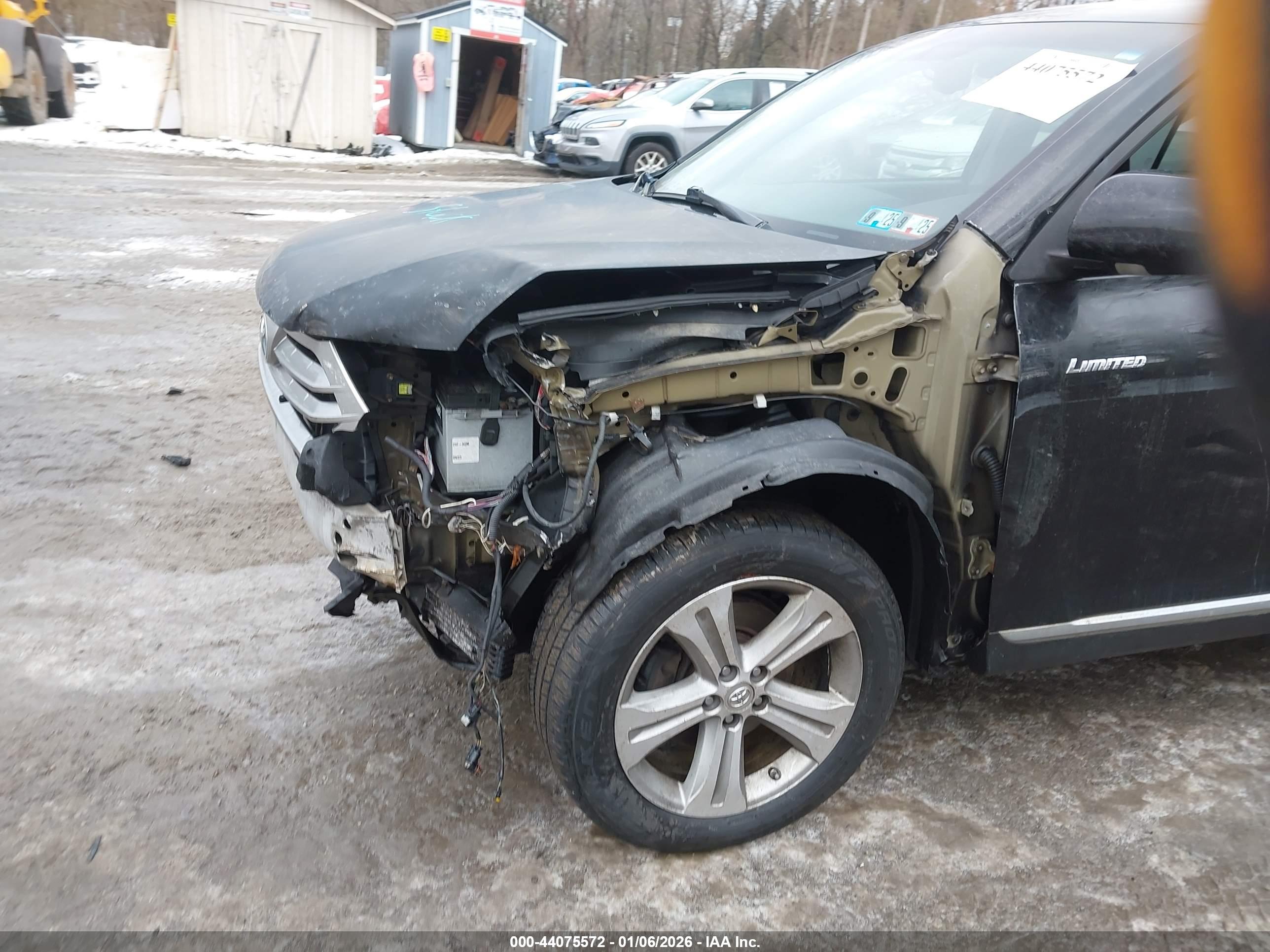 TOYOTA HIGHLANDER image 6