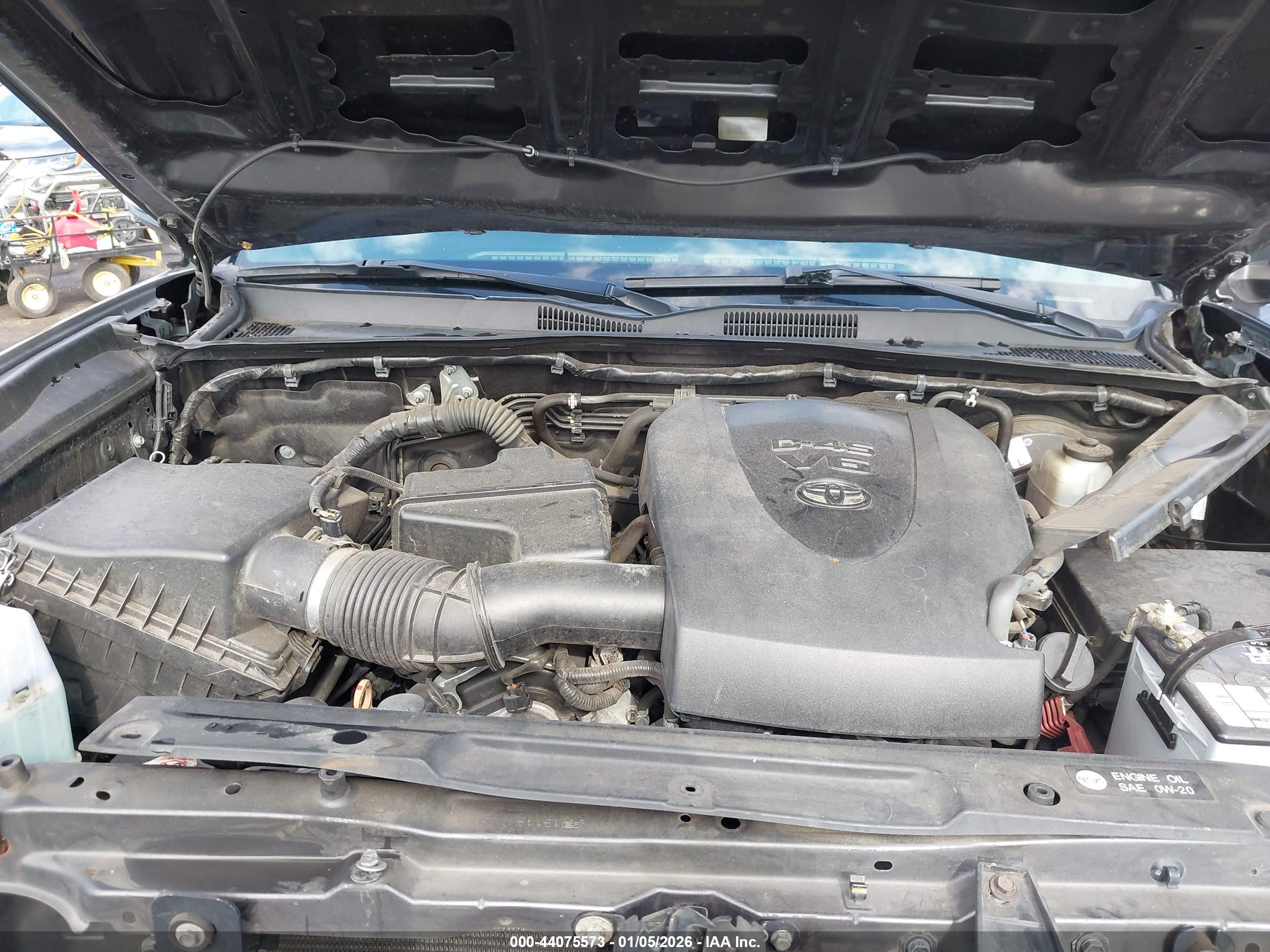 TOYOTA TACOMA image 10