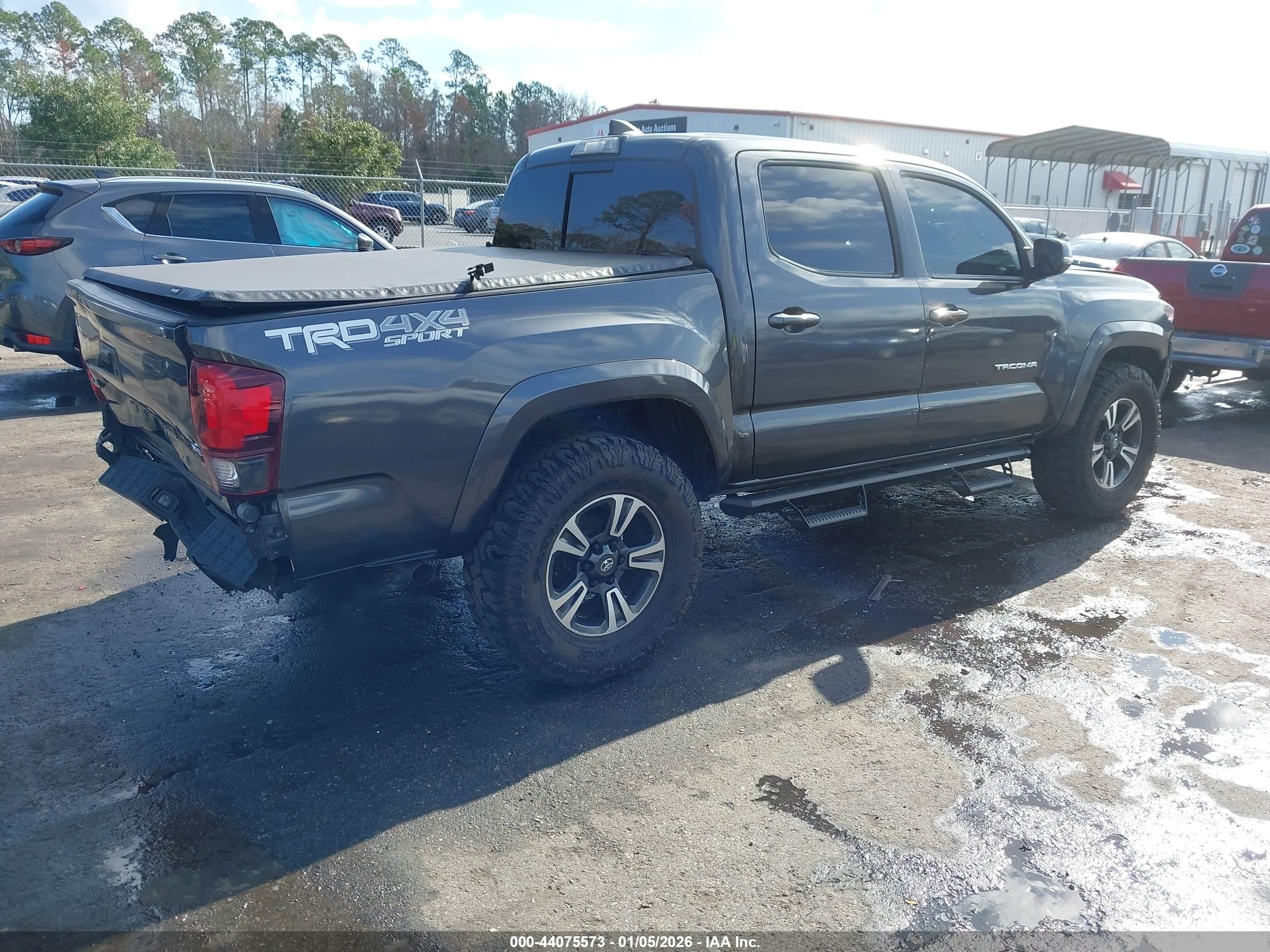 TOYOTA TACOMA image 4