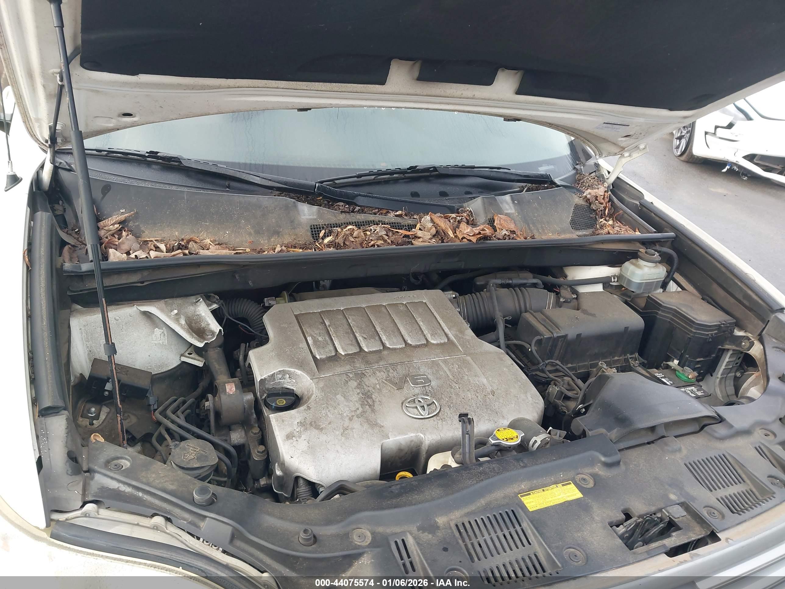 TOYOTA HIGHLANDER image 10