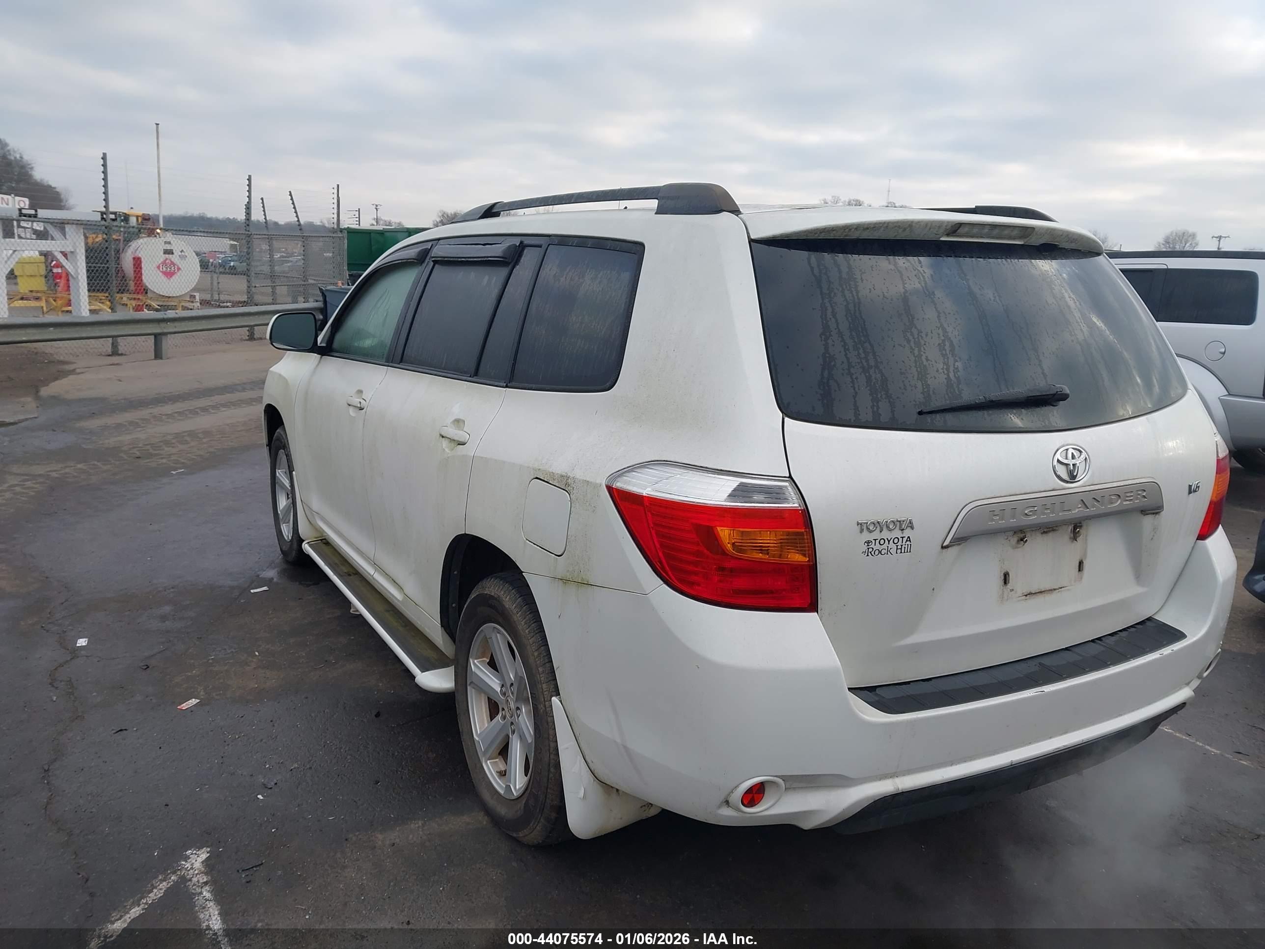 TOYOTA HIGHLANDER image 3