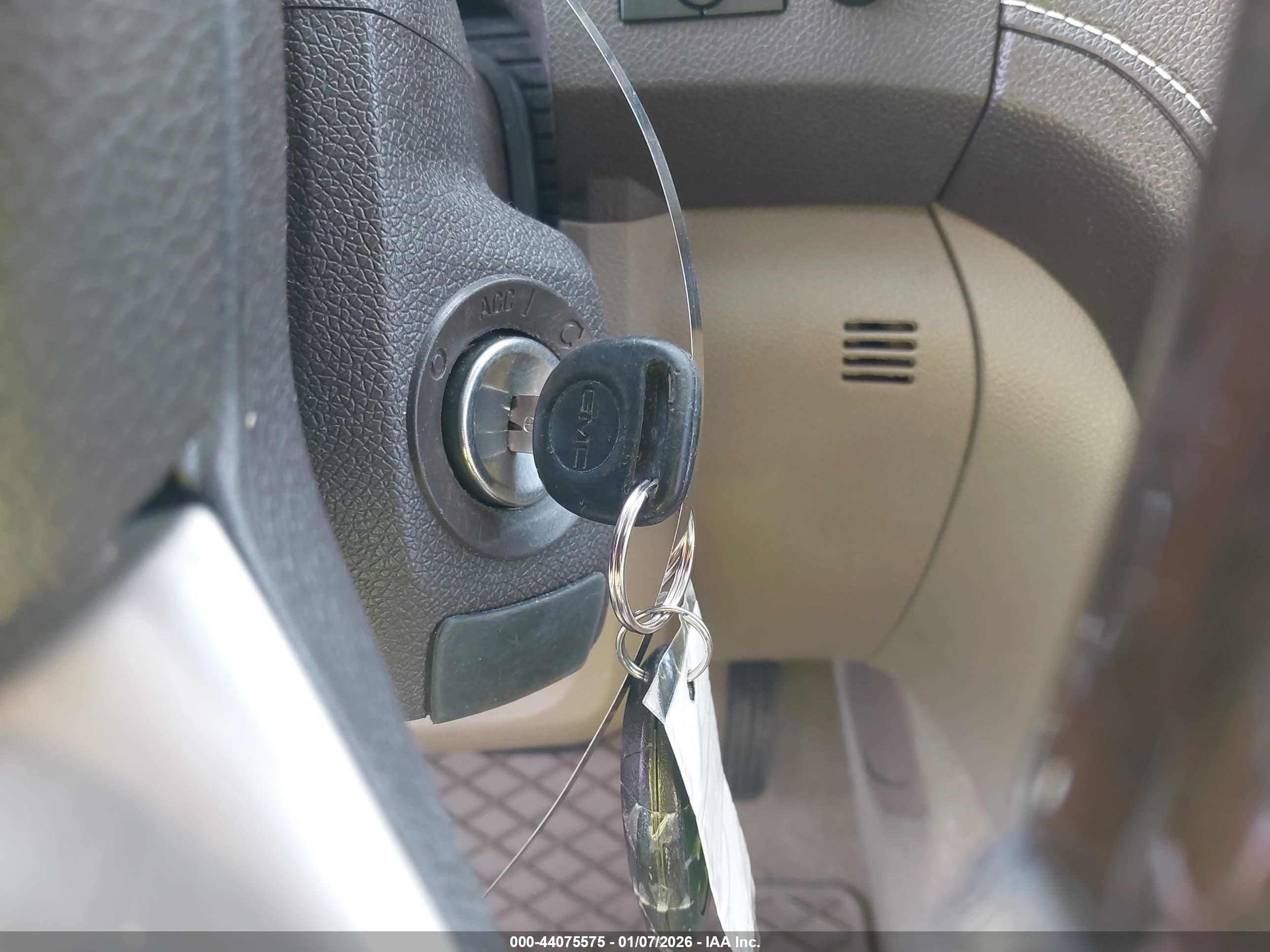 GMC ACADIA image 11