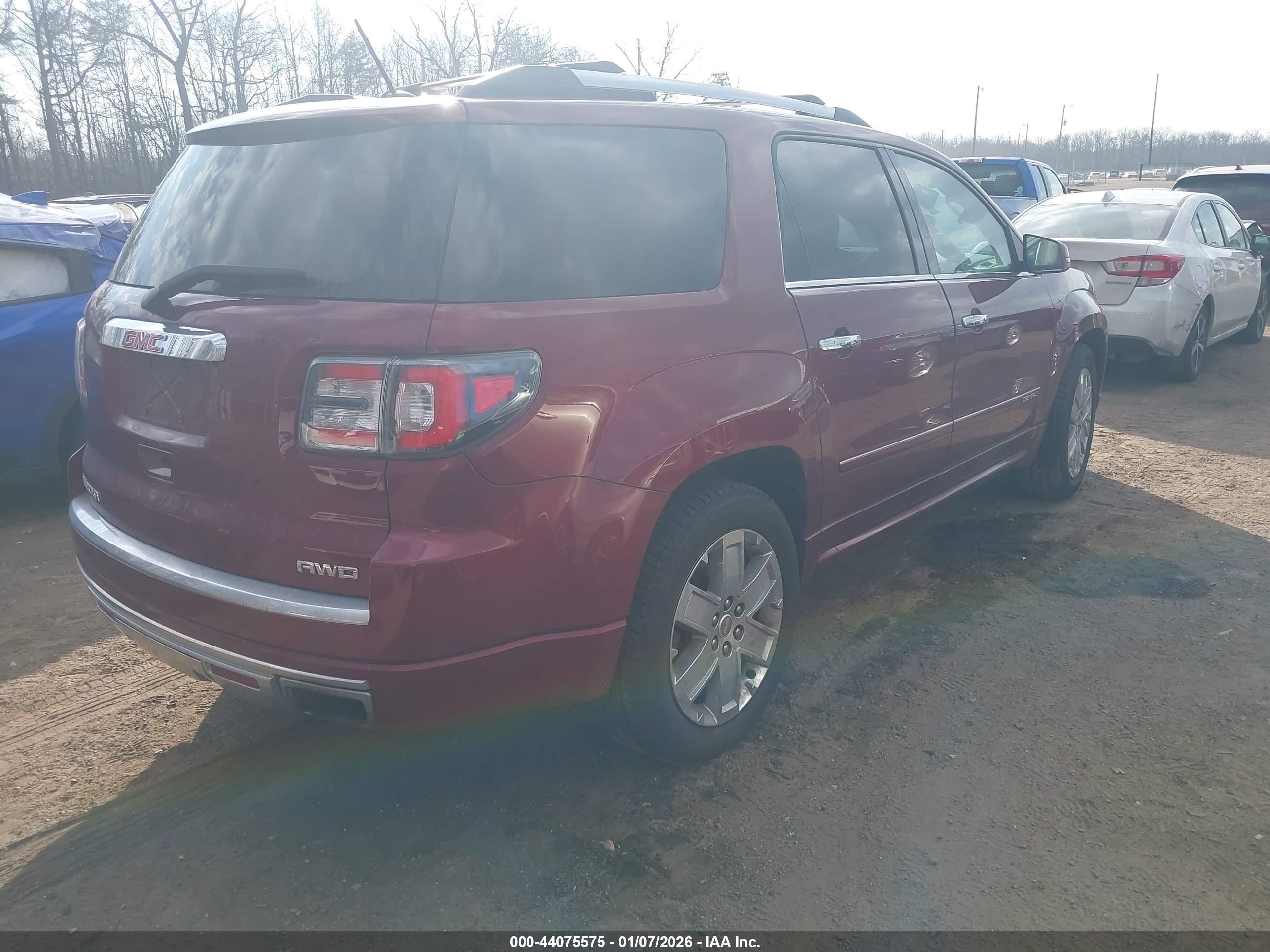 GMC ACADIA image 4