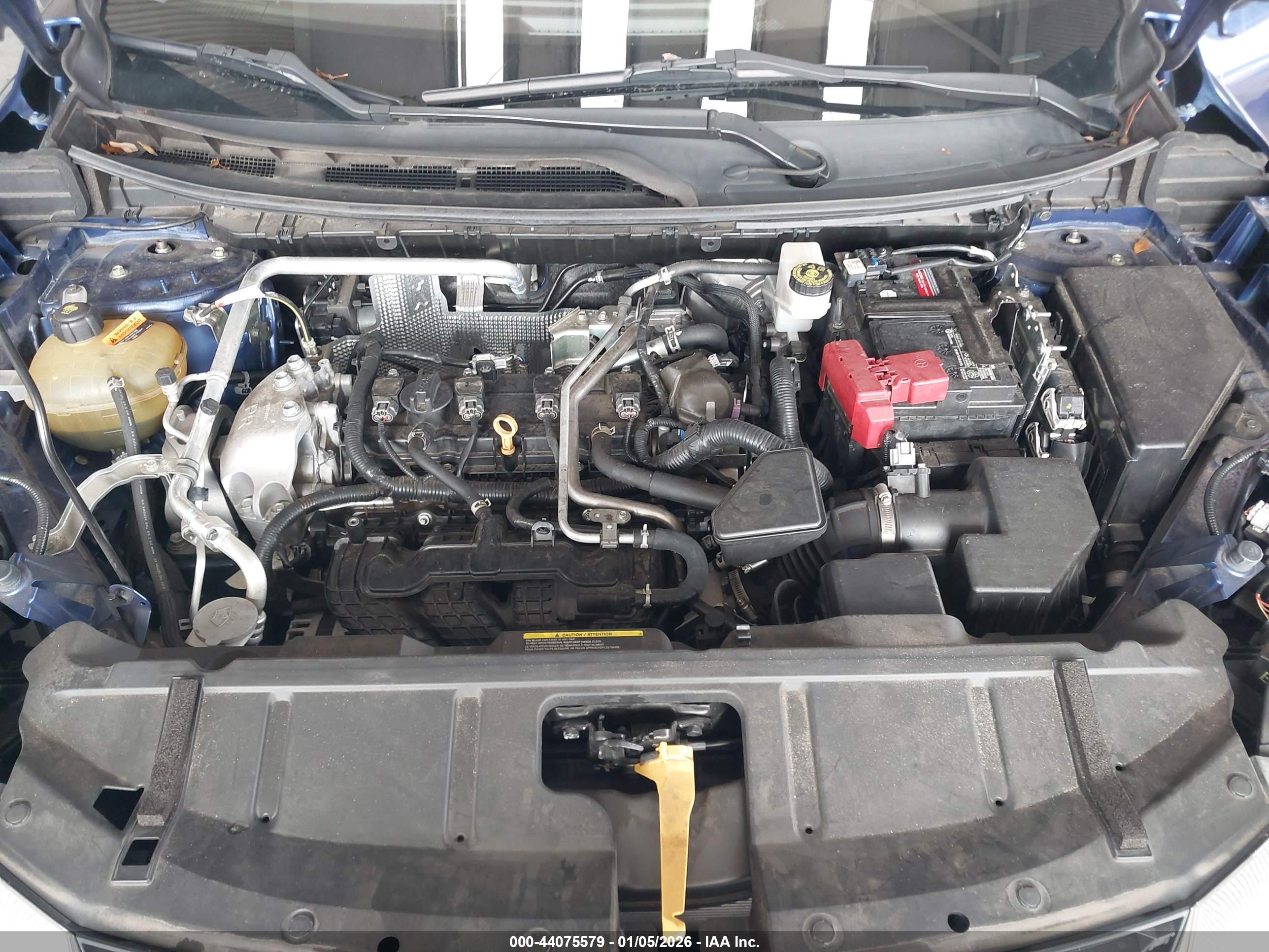 NISSAN ROGUE image 10