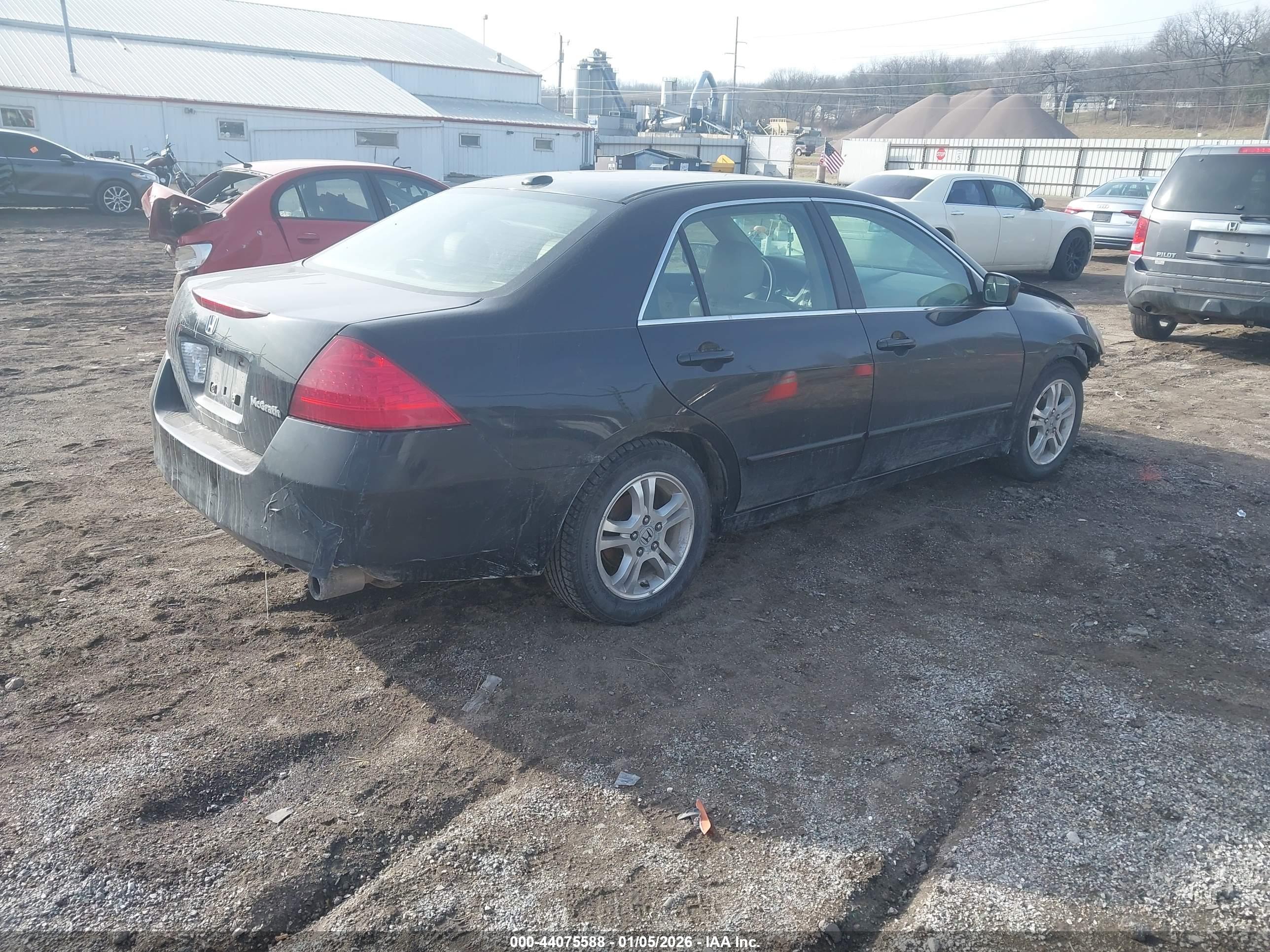 HONDA ACCORD image 4