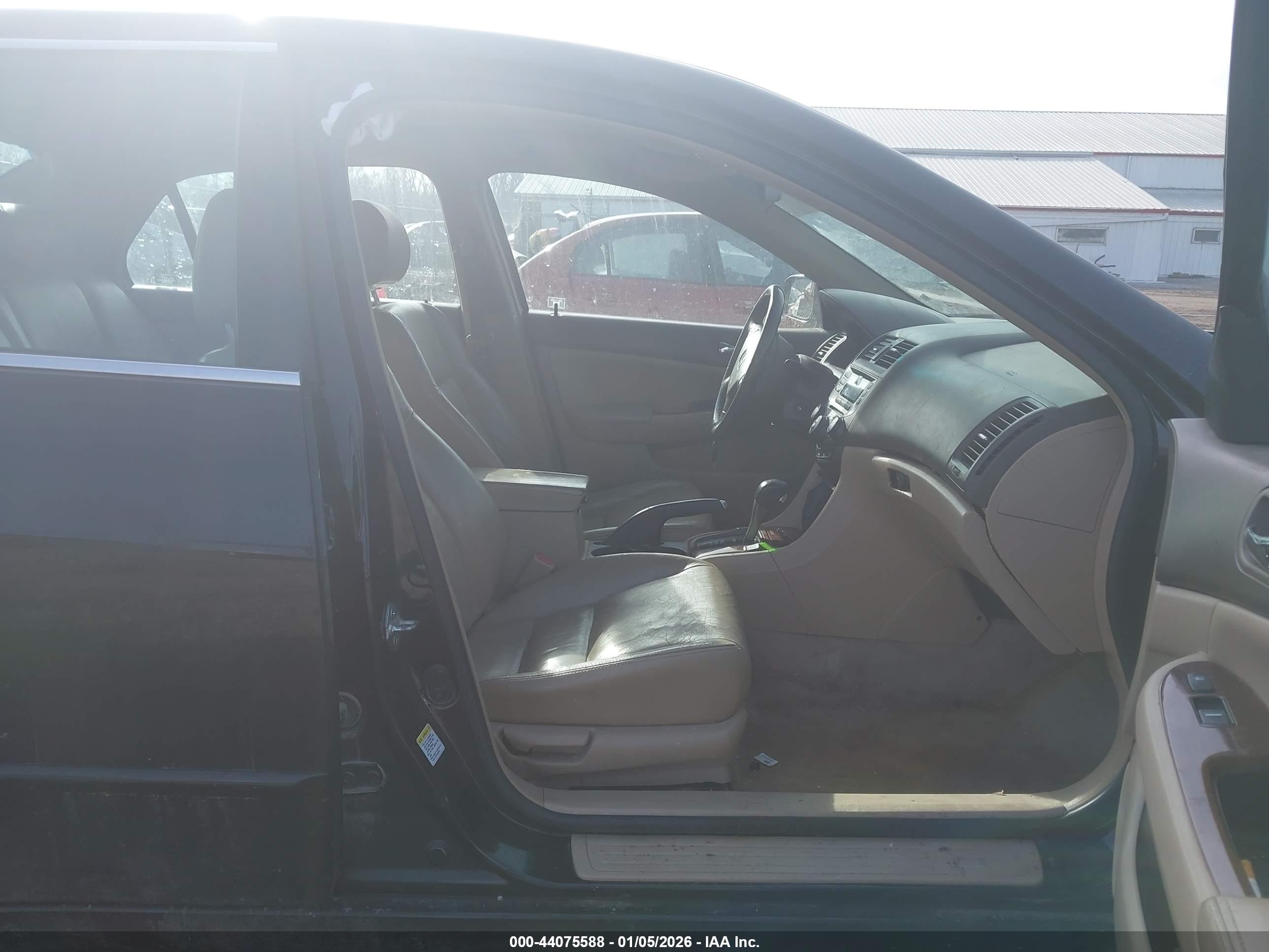 HONDA ACCORD image 5