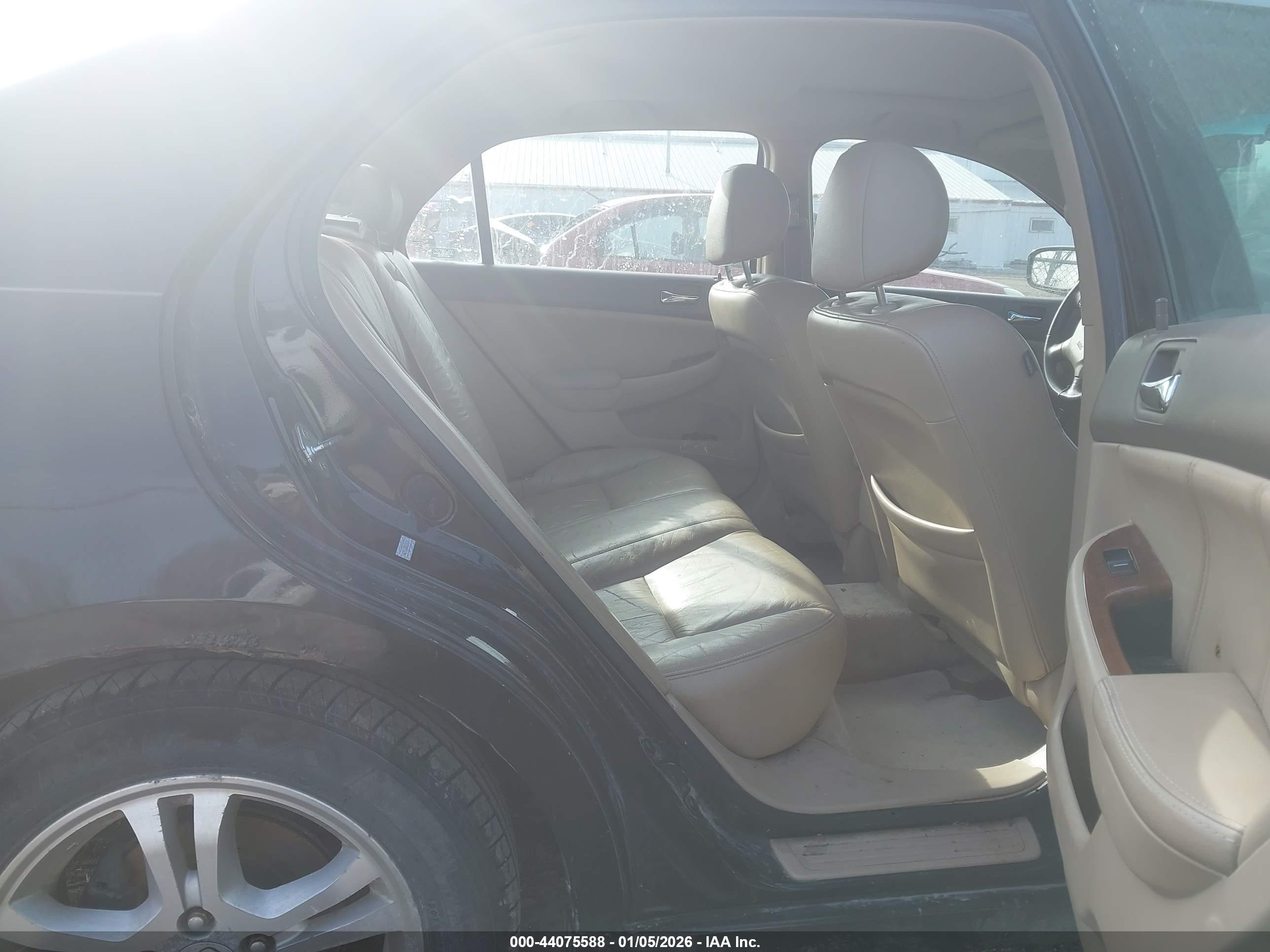 HONDA ACCORD image 8
