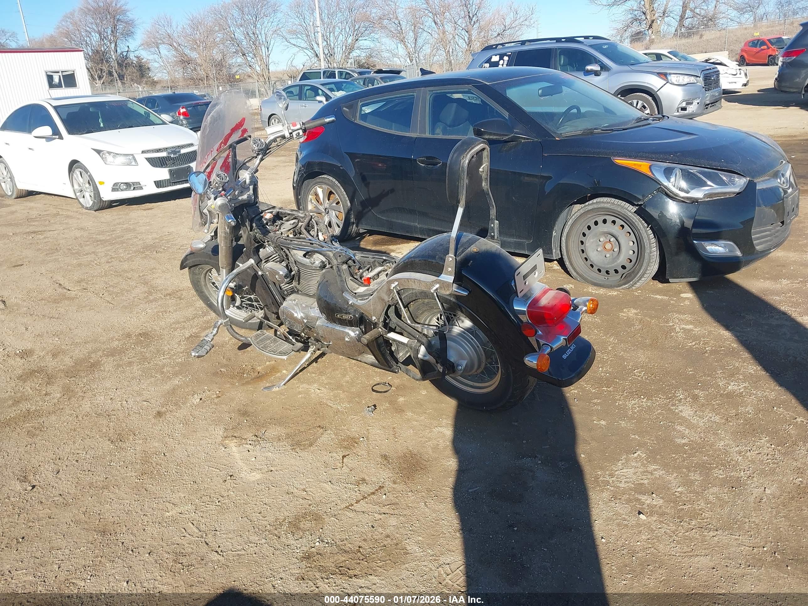 SUZUKI VL800 image 3