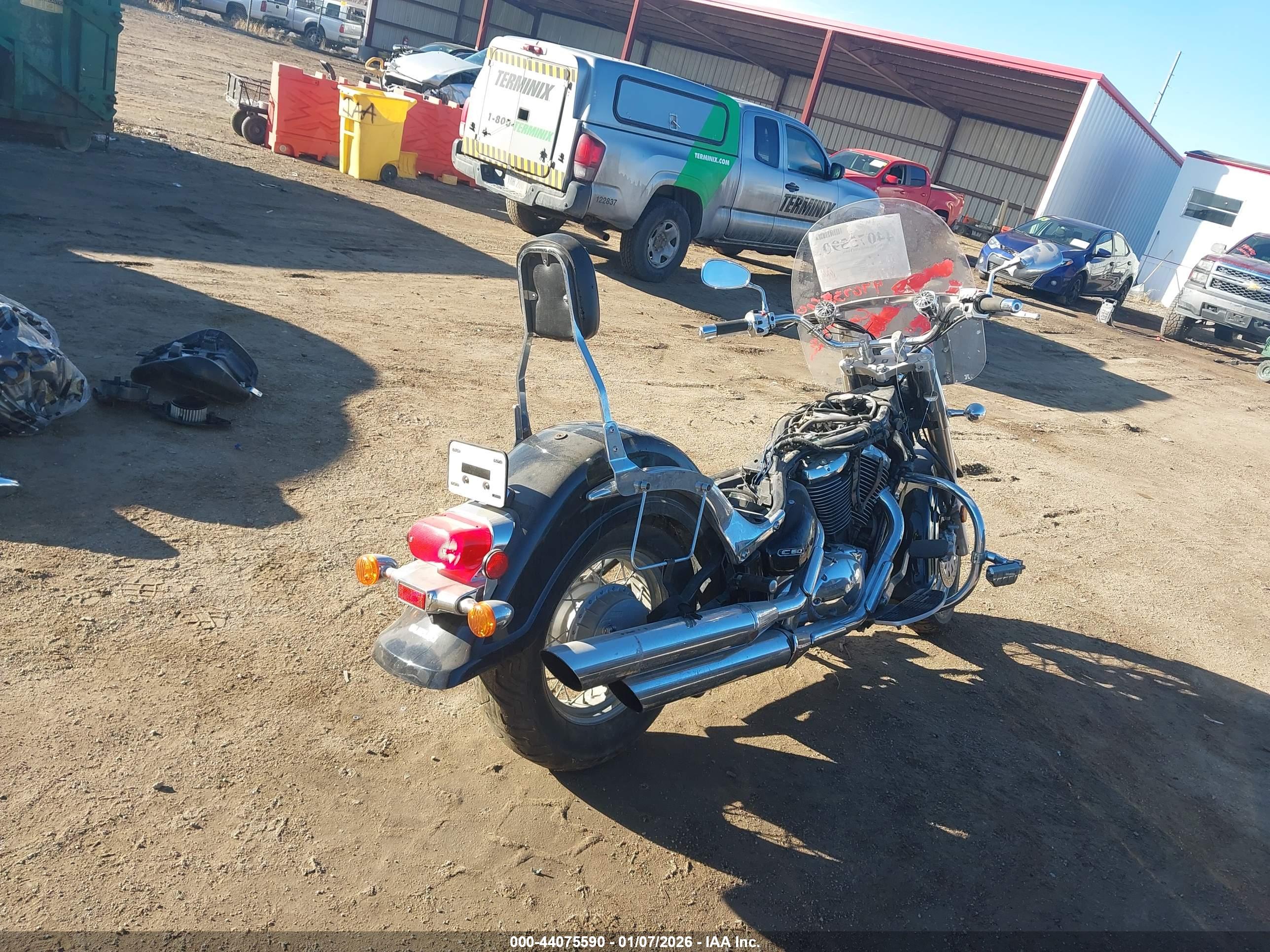 SUZUKI VL800 image 4