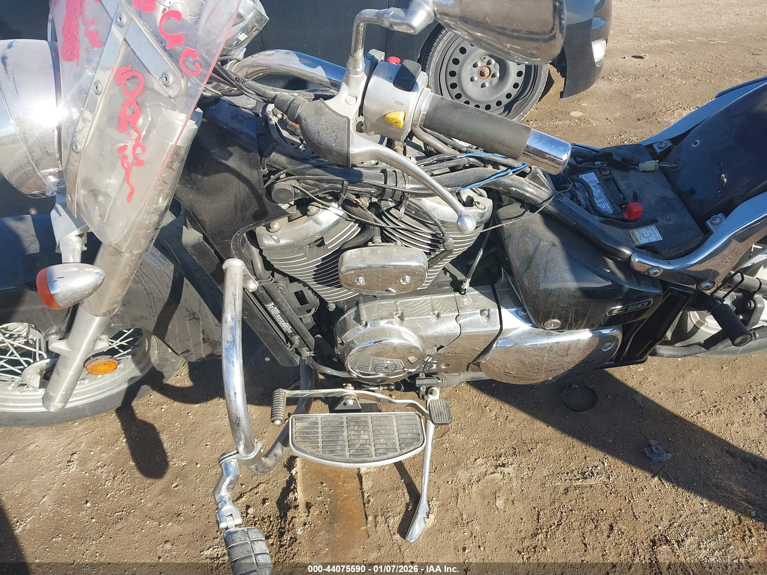 SUZUKI VL800 image 9