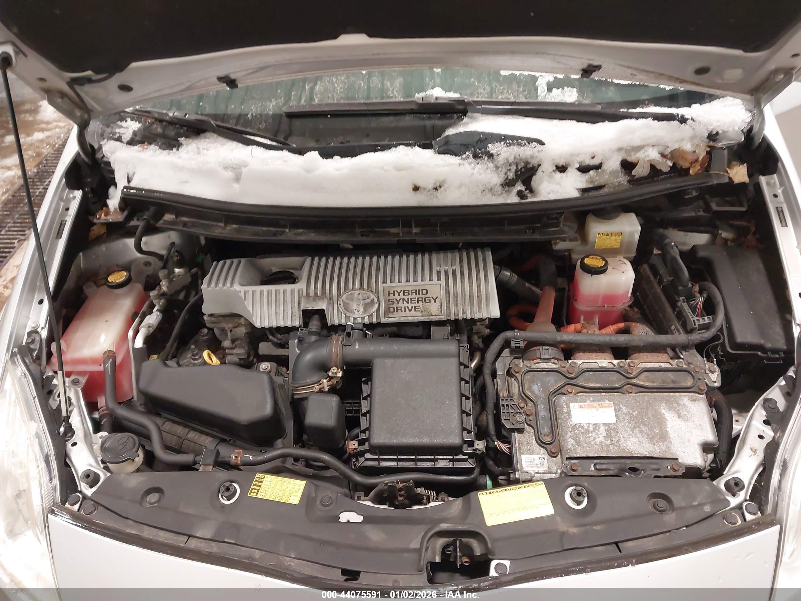 TOYOTA PRIUS image 10