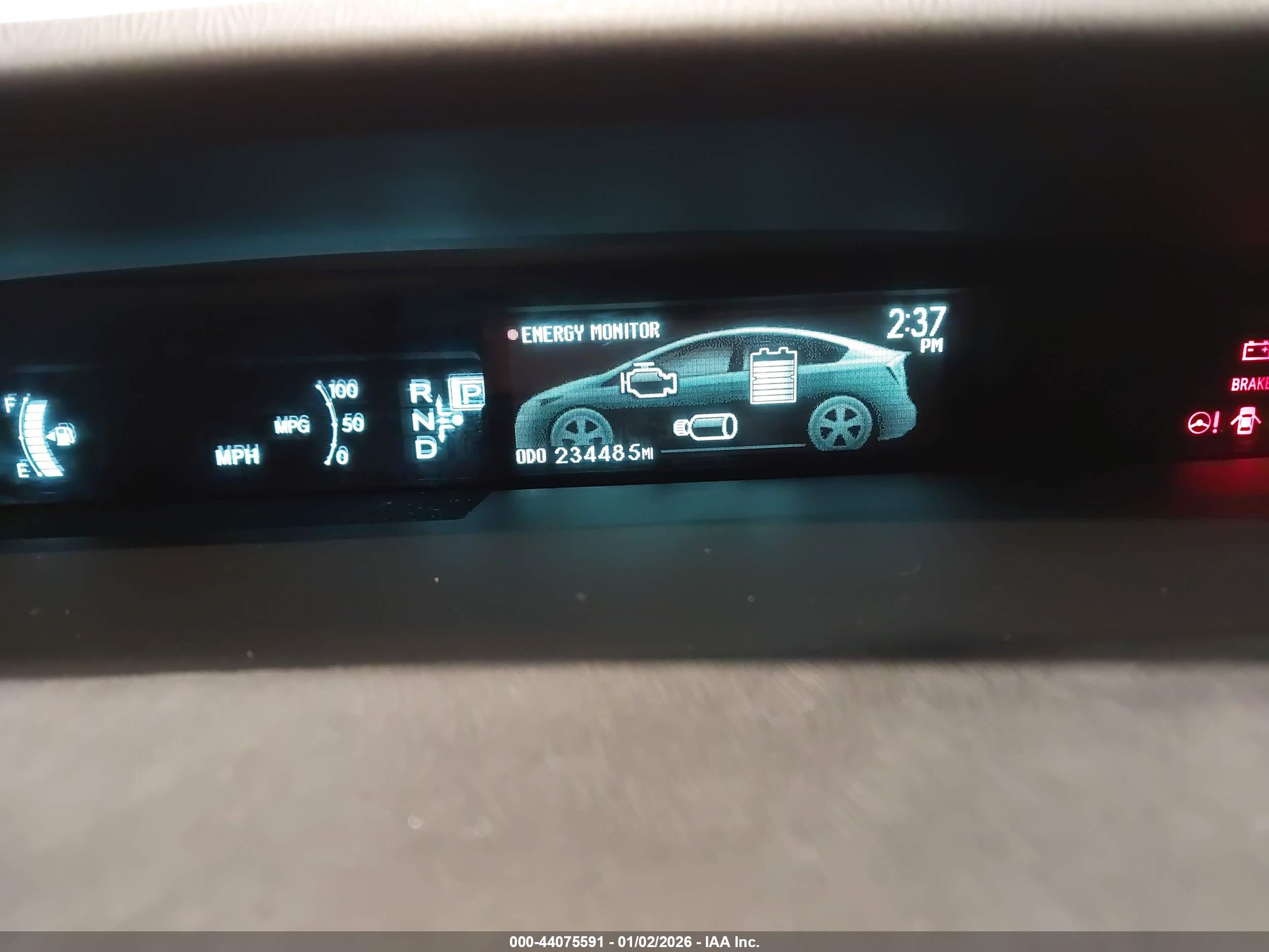 TOYOTA PRIUS image 7
