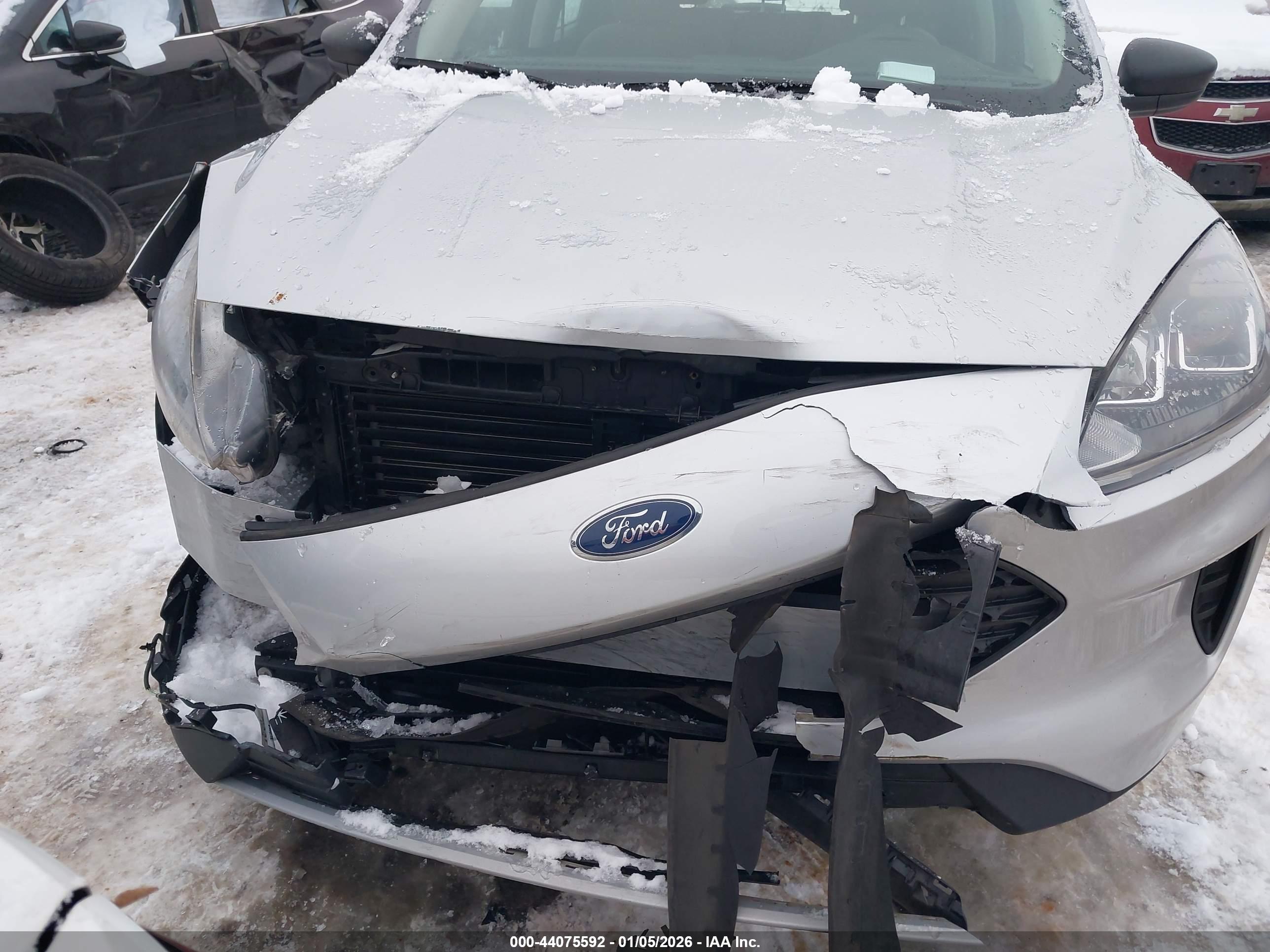 FORD ESCAPE image 6