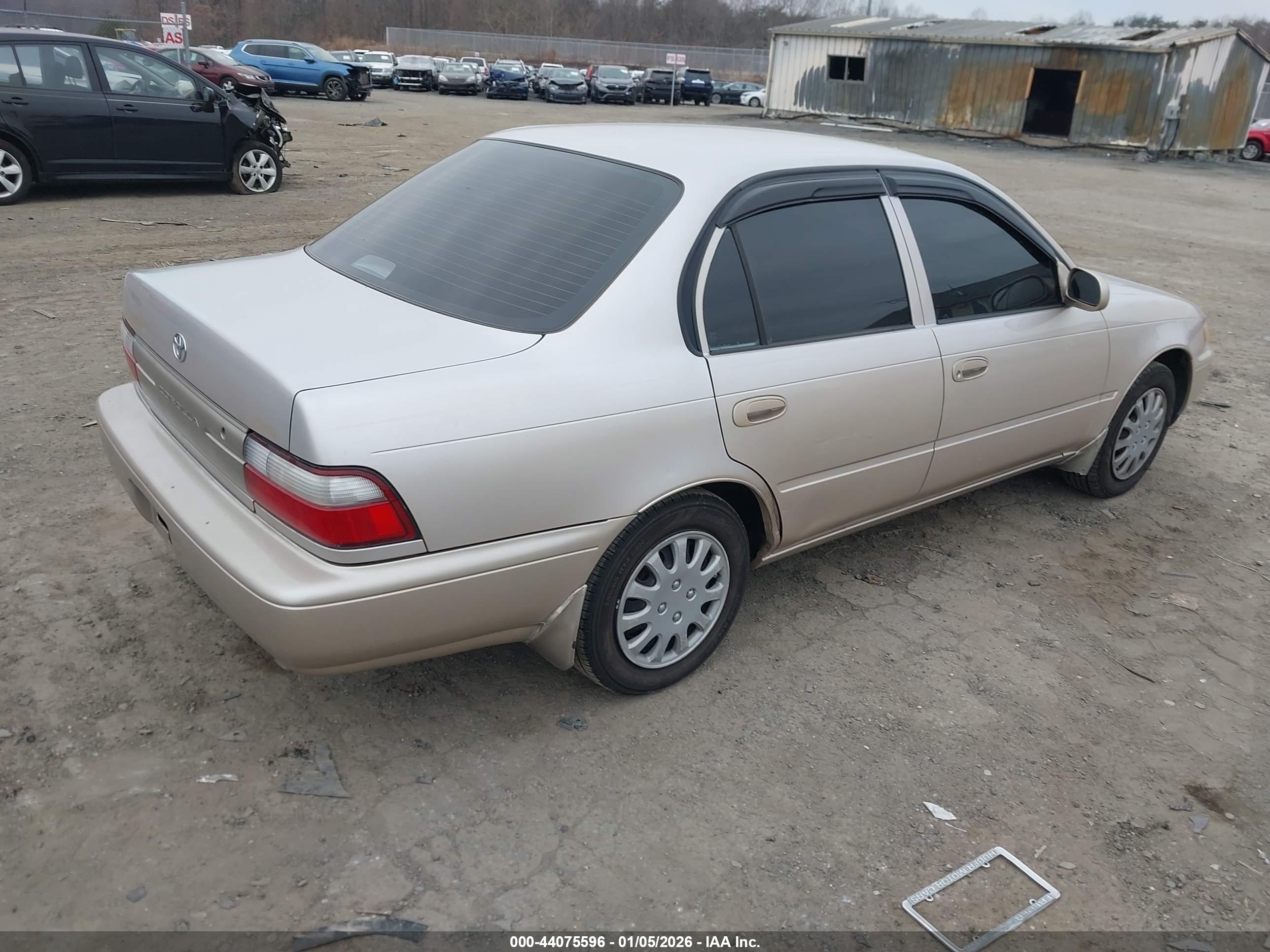 TOYOTA COROLLA image 4