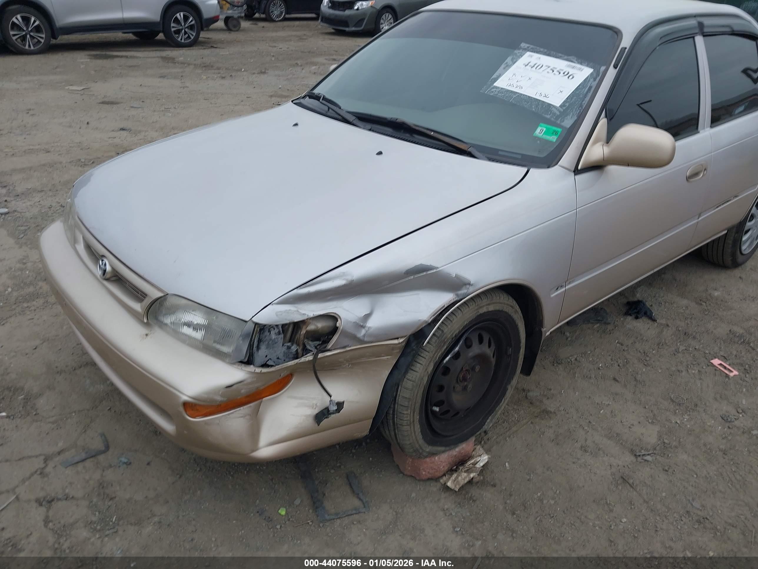 TOYOTA COROLLA image 6
