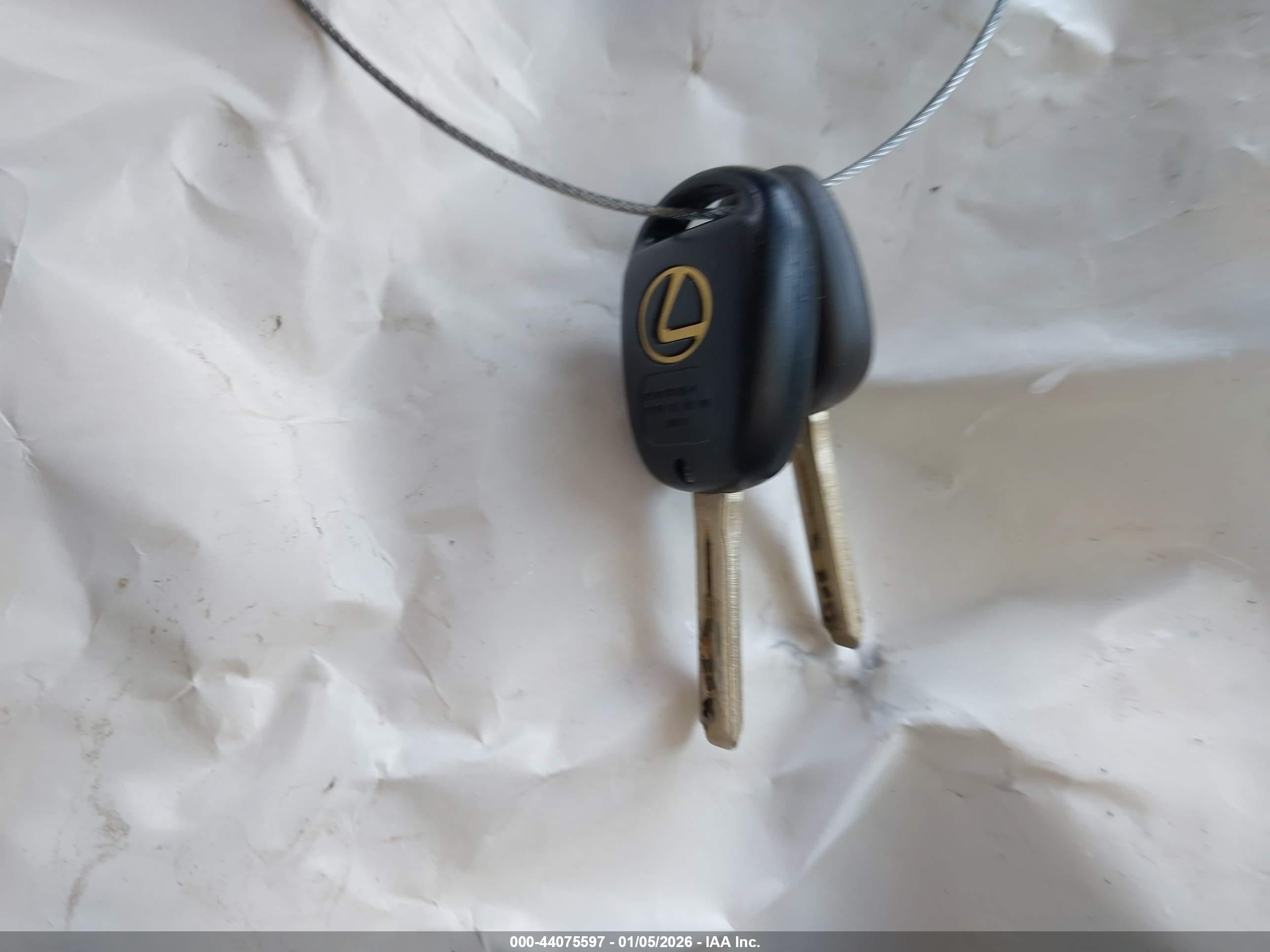 LEXUS RX image 11