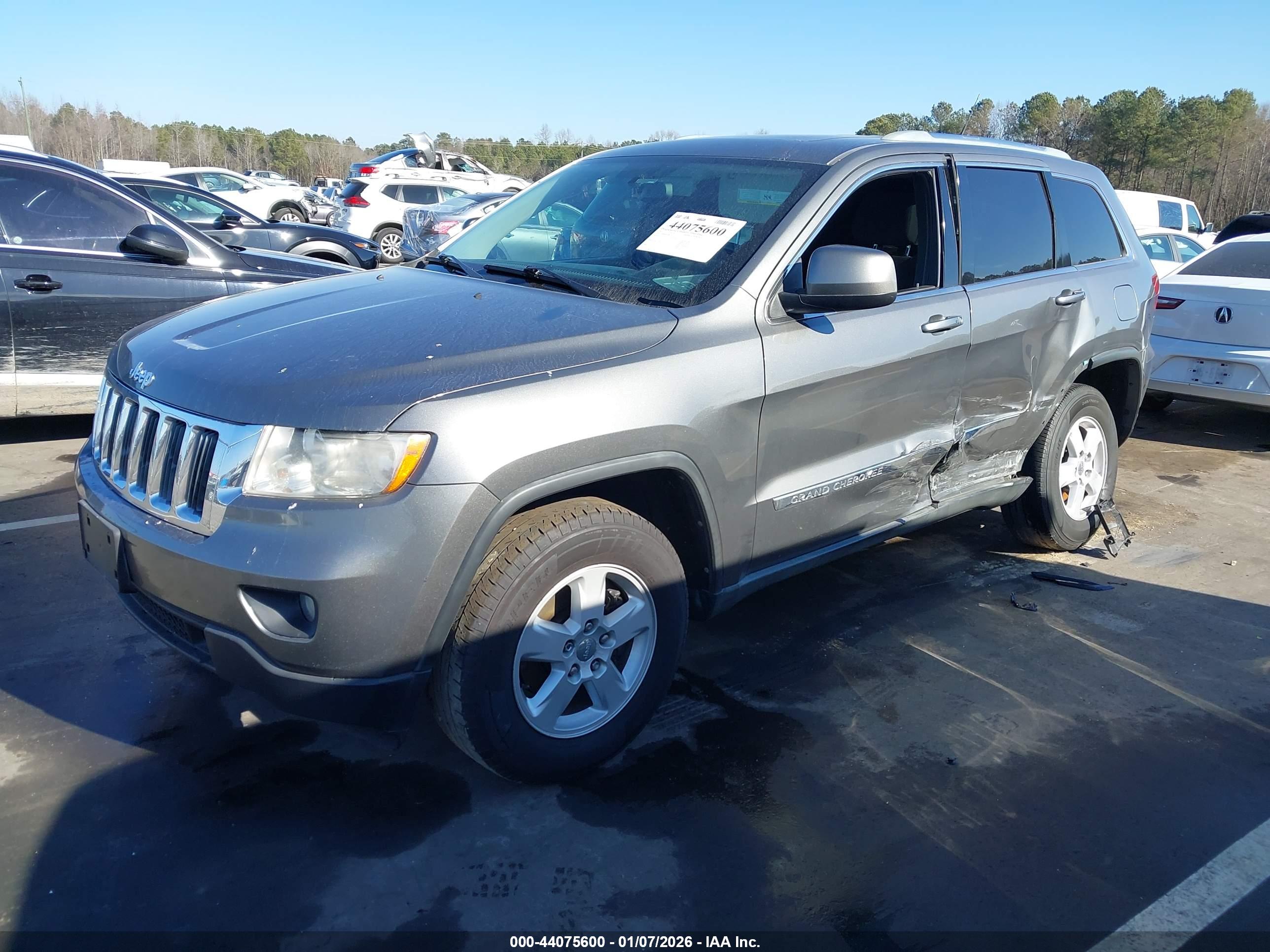 JEEP GRAND image 2