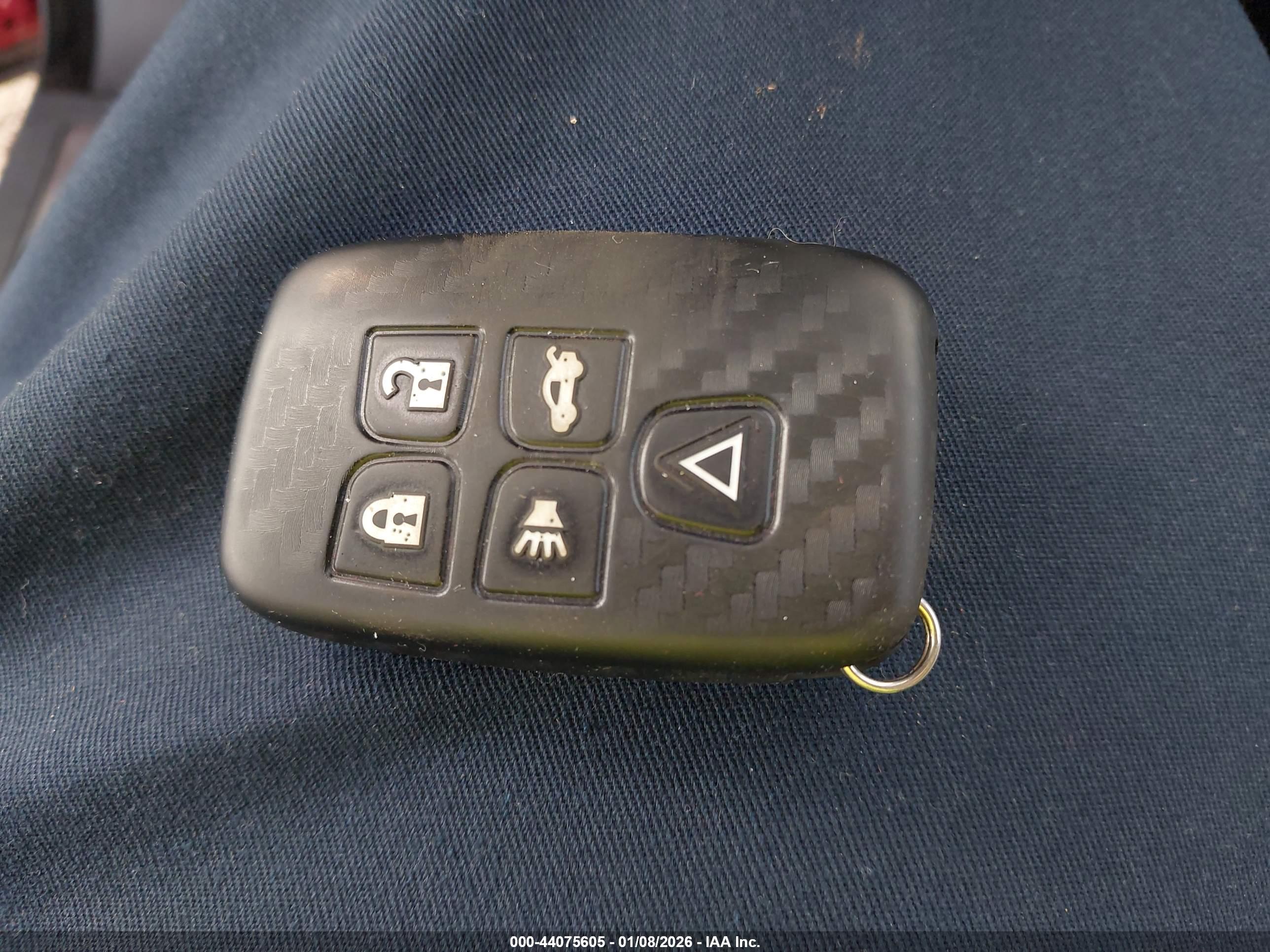 LAND ROVER image 11