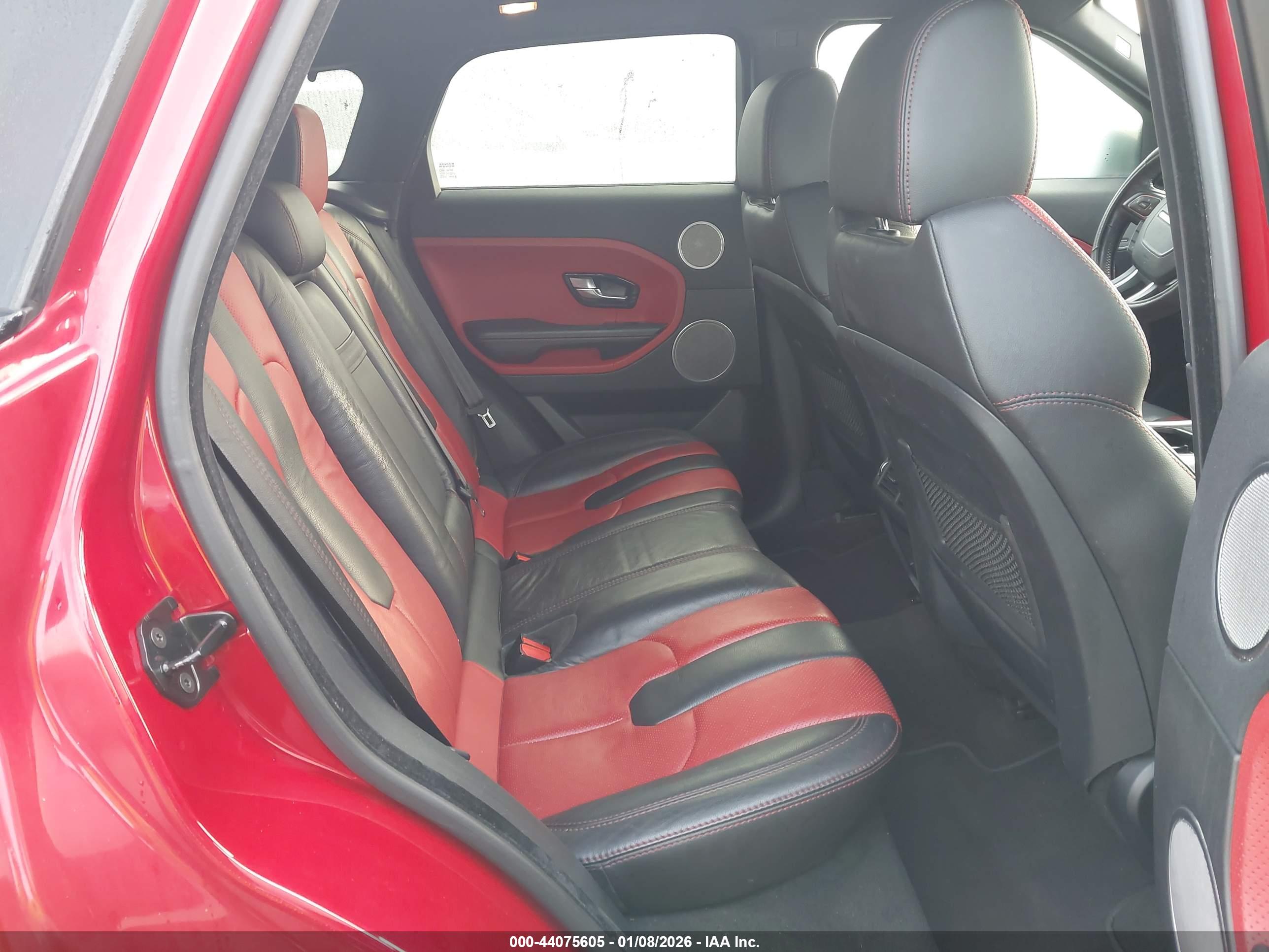 LAND ROVER image 8