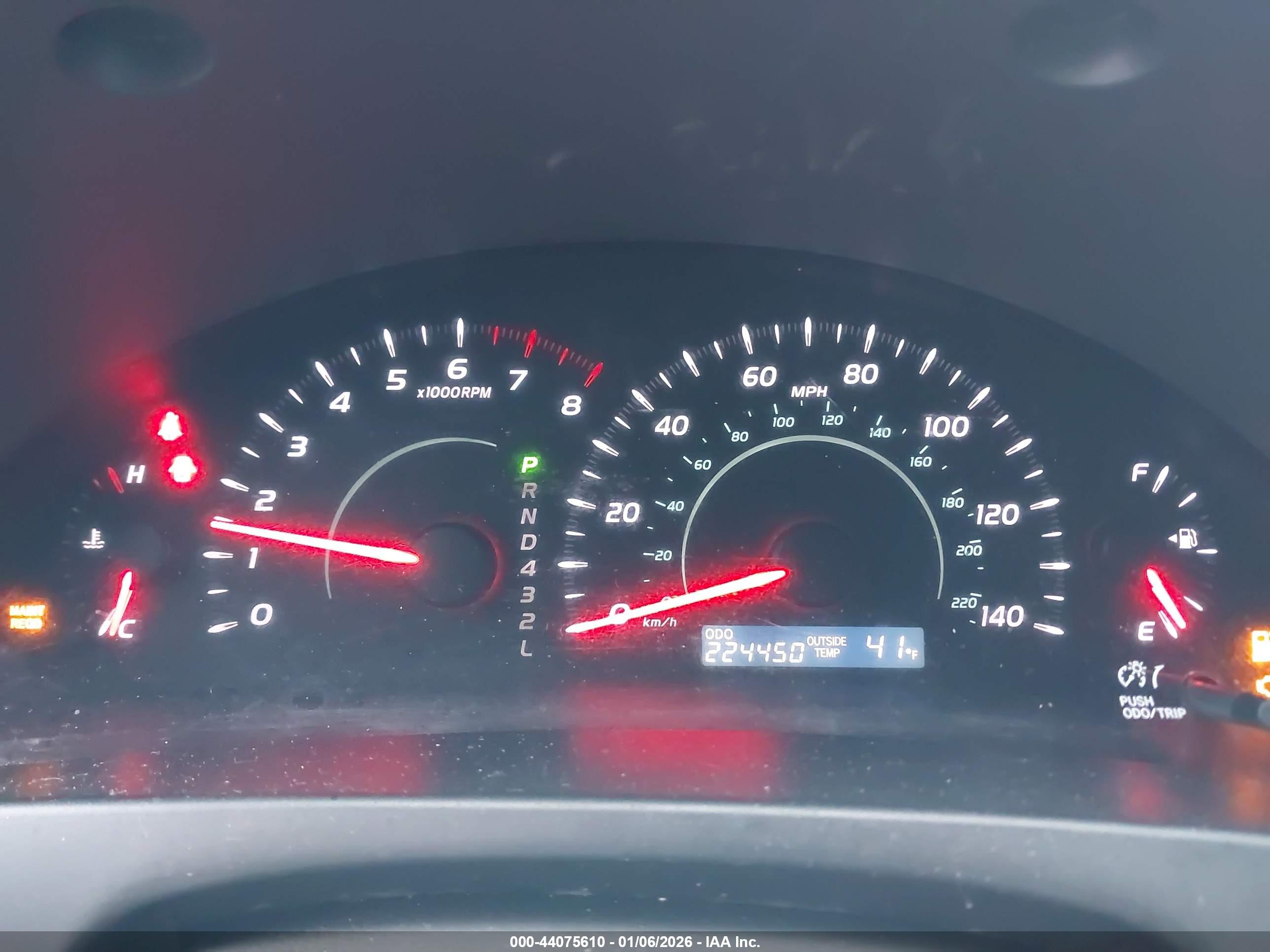 TOYOTA CAMRY image 7