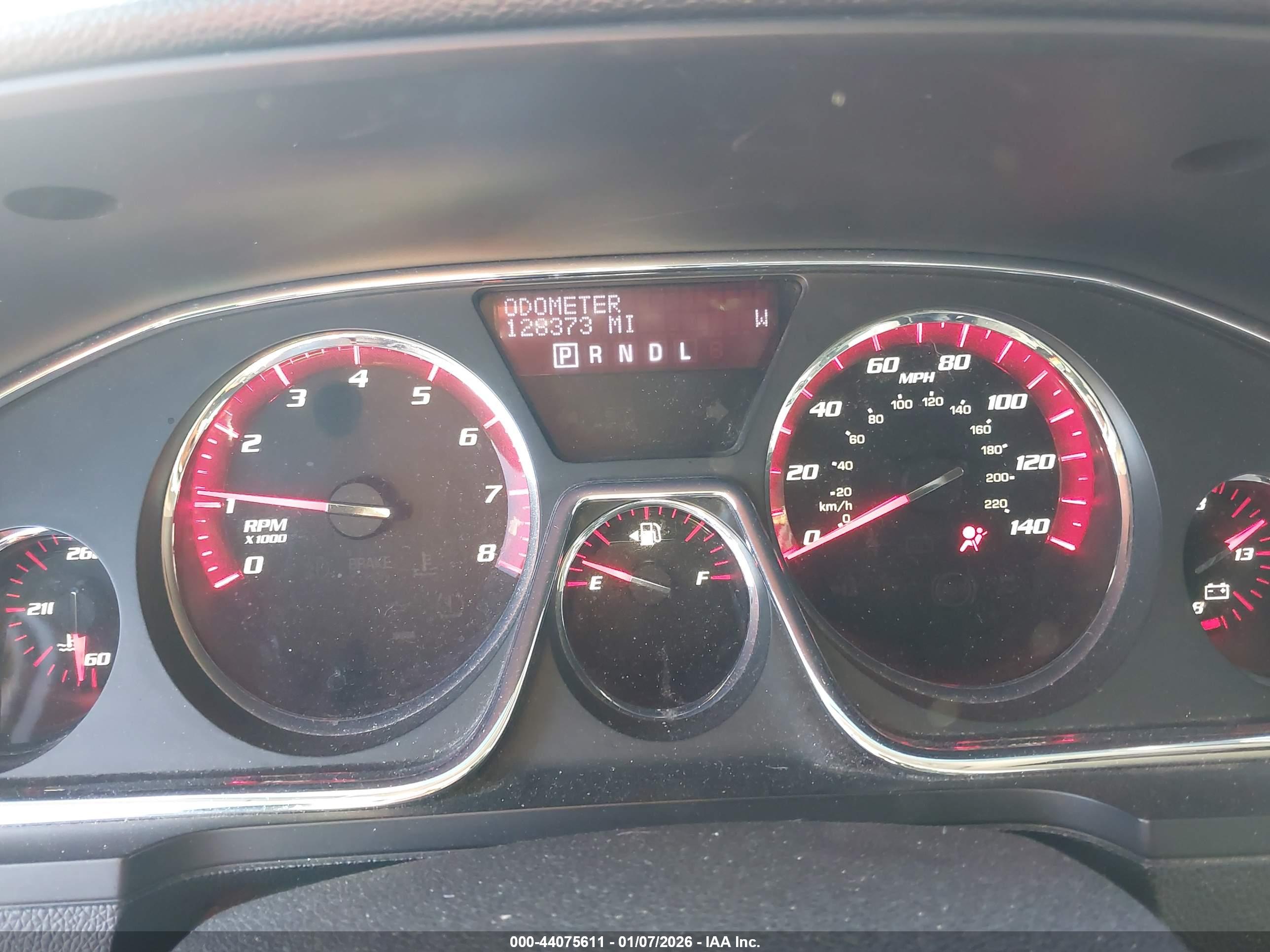 GMC ACADIA image 7