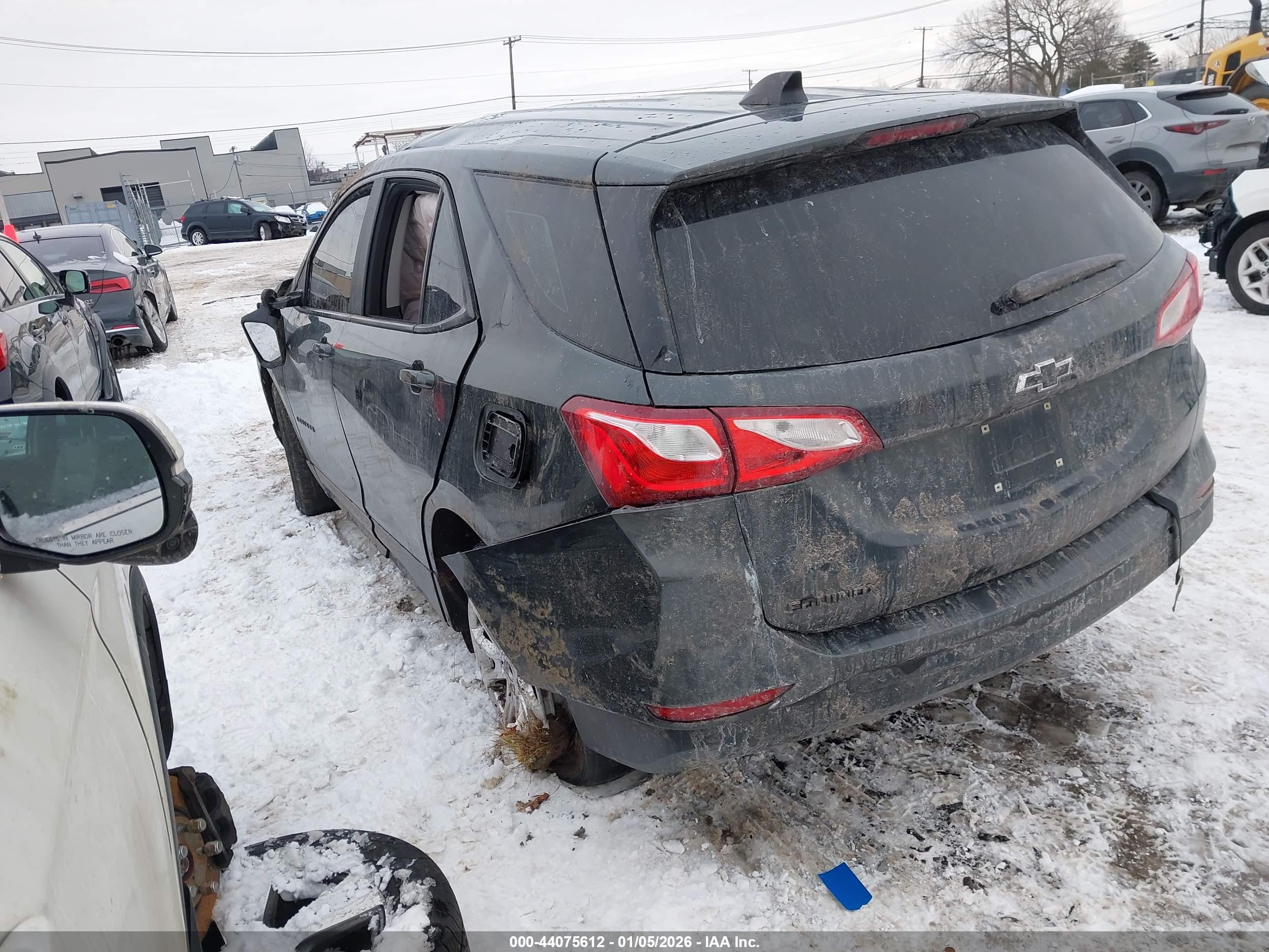 CHEVROLET EQUINOX image 3