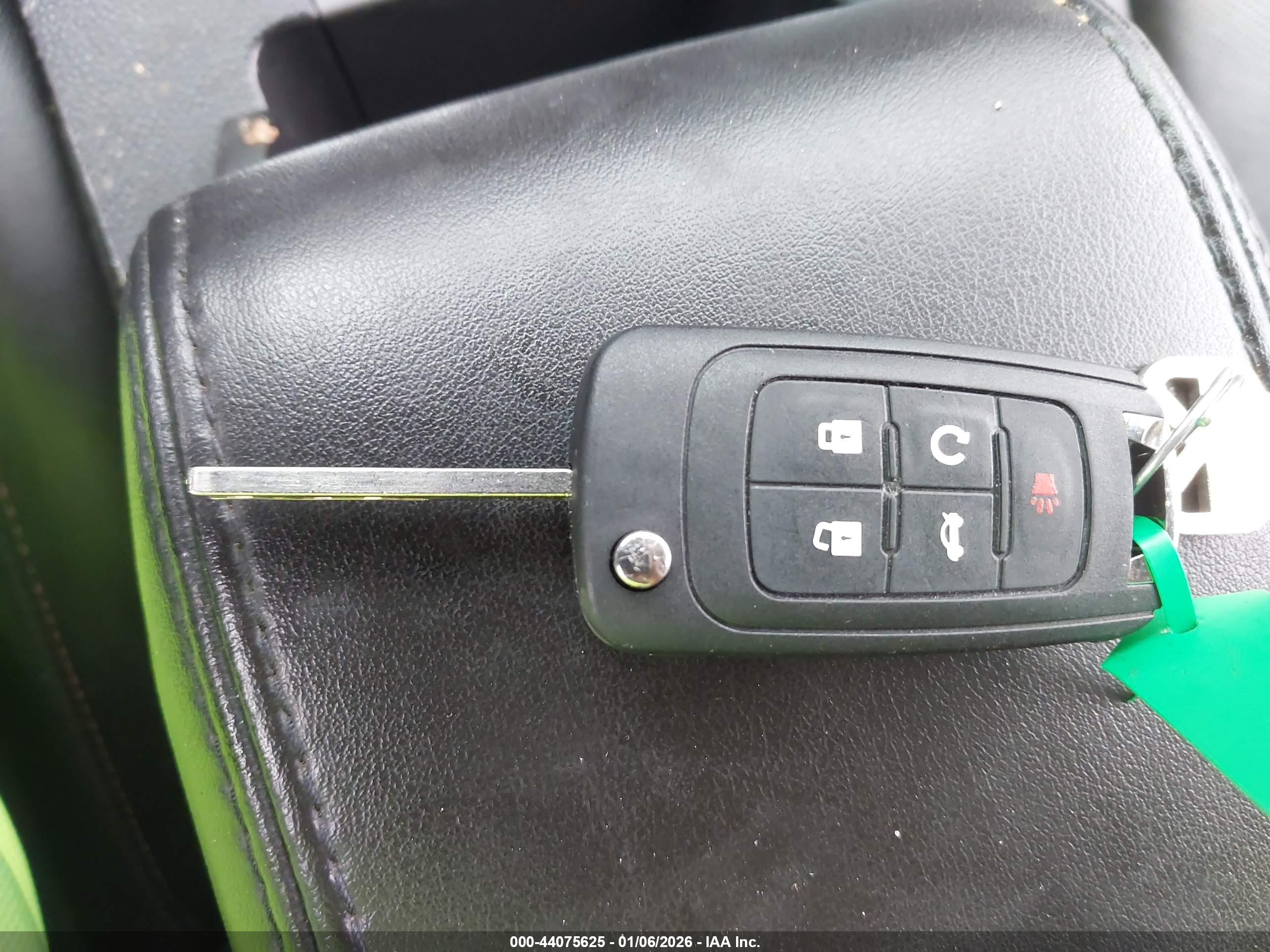 CHEVROLET EQUINOX image 11