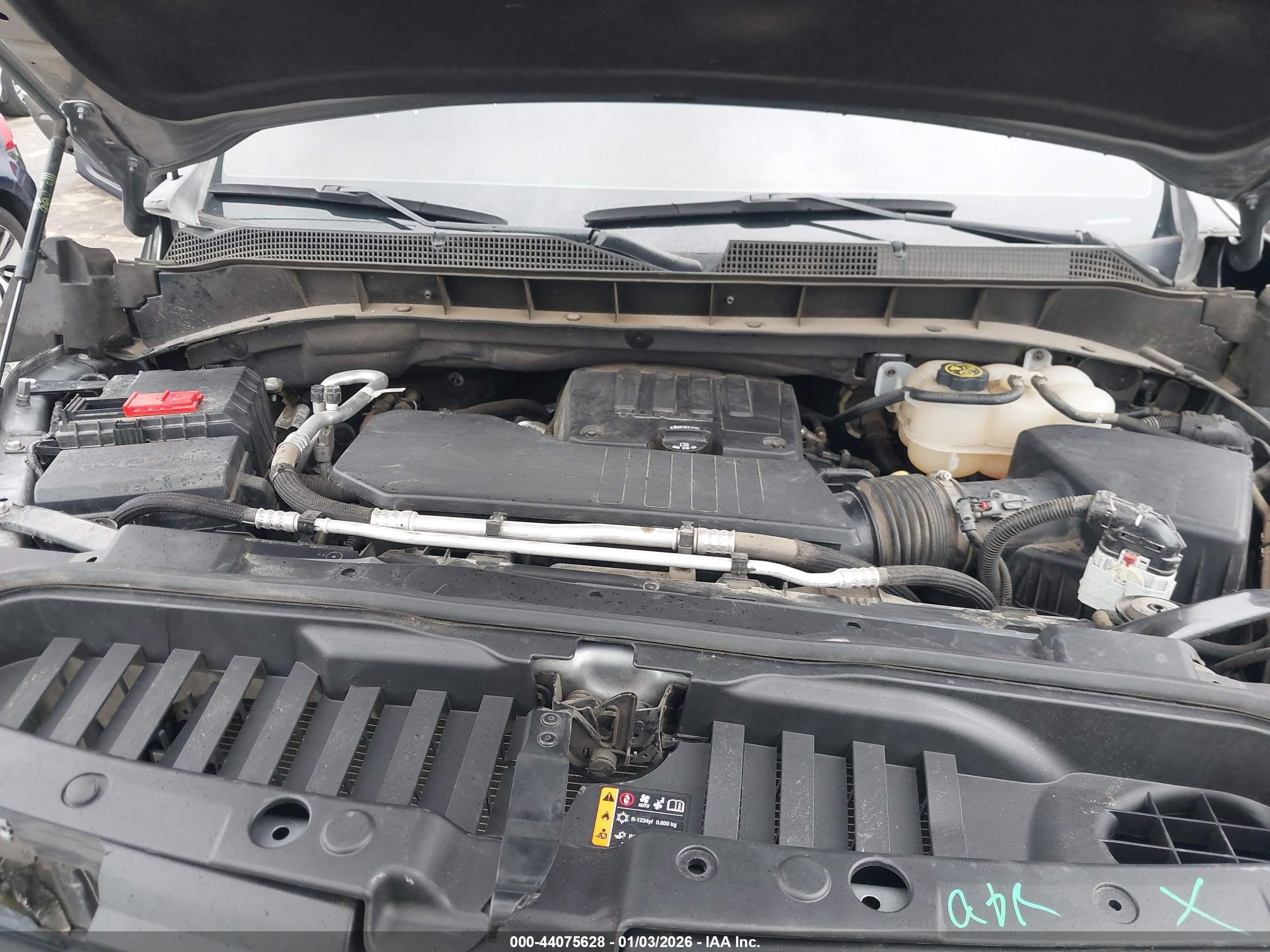 CHEVROLET SILVERADO image 10